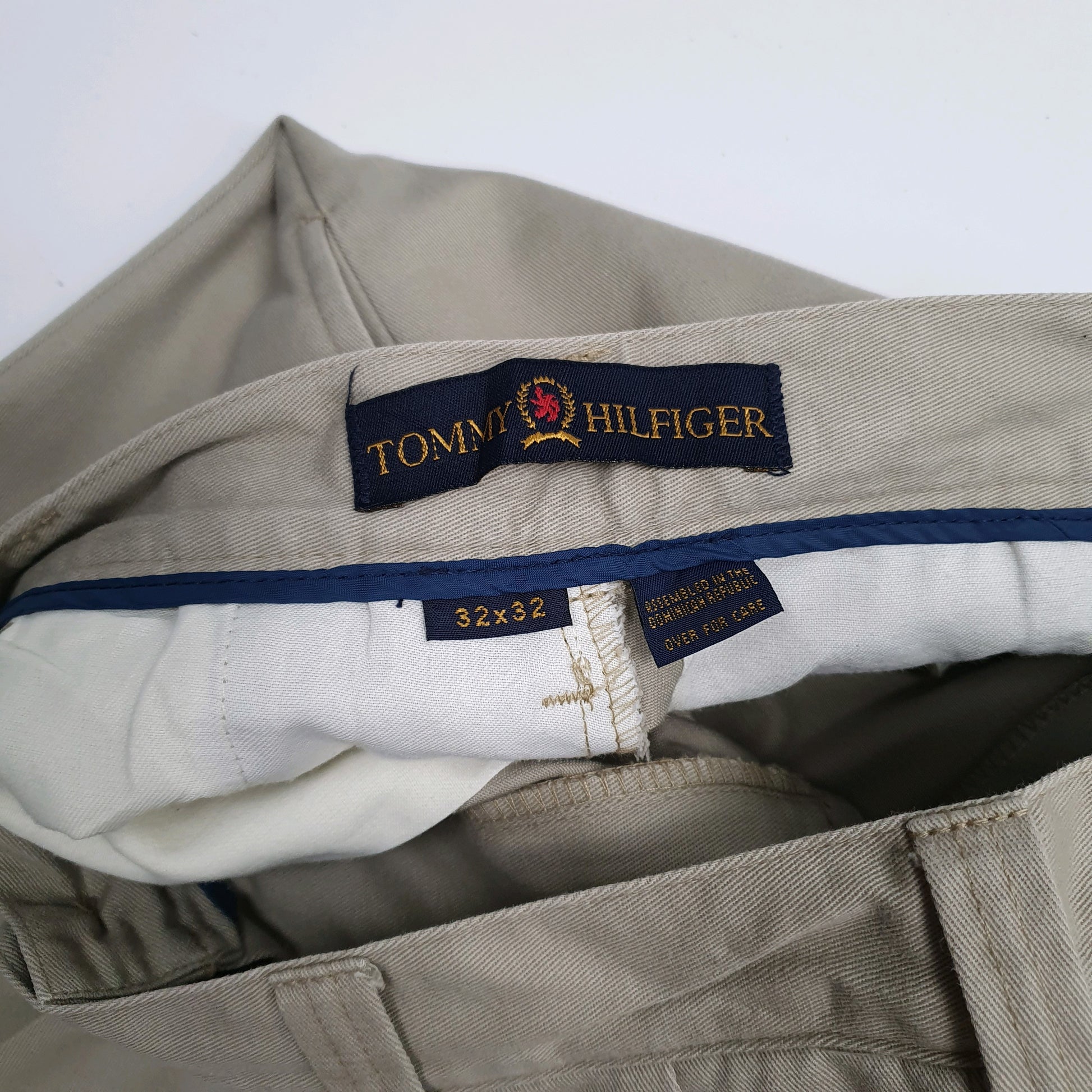 Mens Beige Tommy Hilfiger Vintage 90s Double Pleated  Shorts