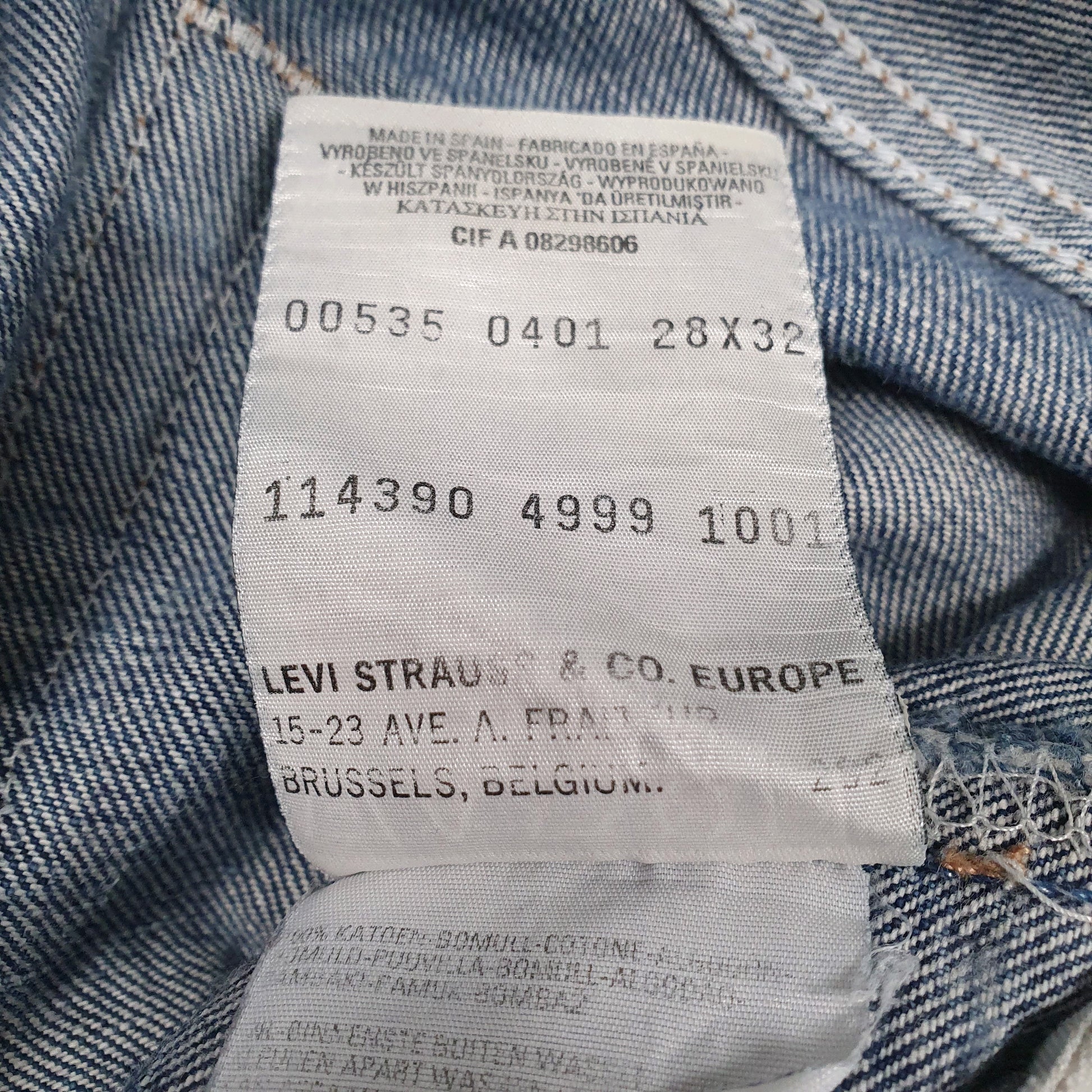 Mens Blue Levis Vintage 00s  Jeans