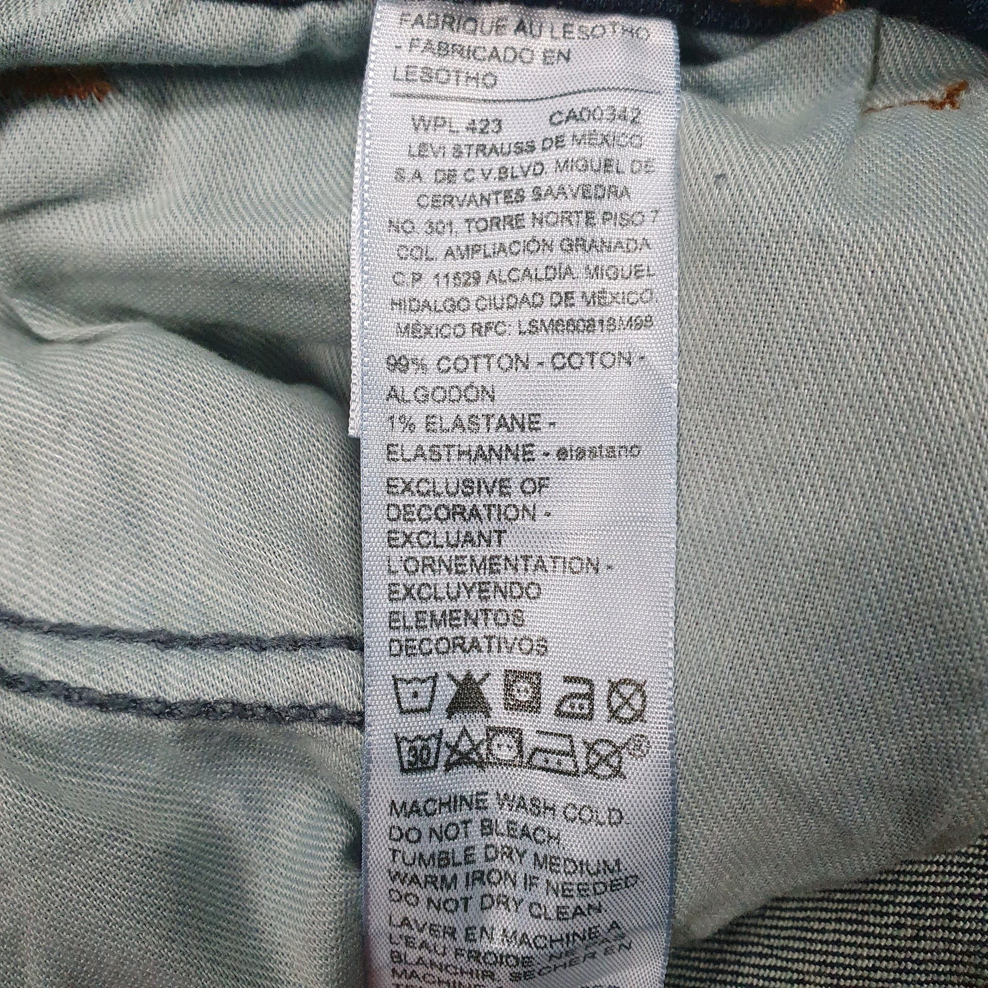 Mens Blue Levis Athletic  Jeans