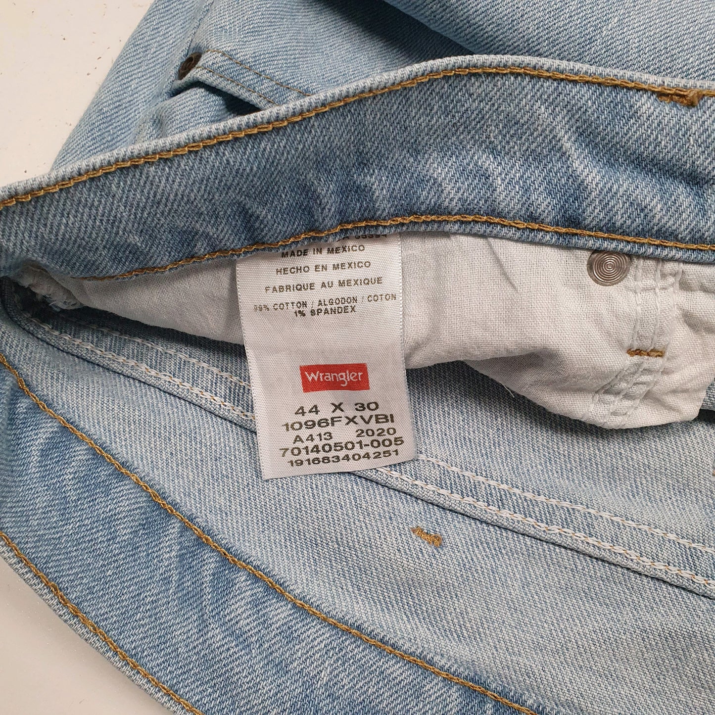 Mens Blue Wrangler   Jeans