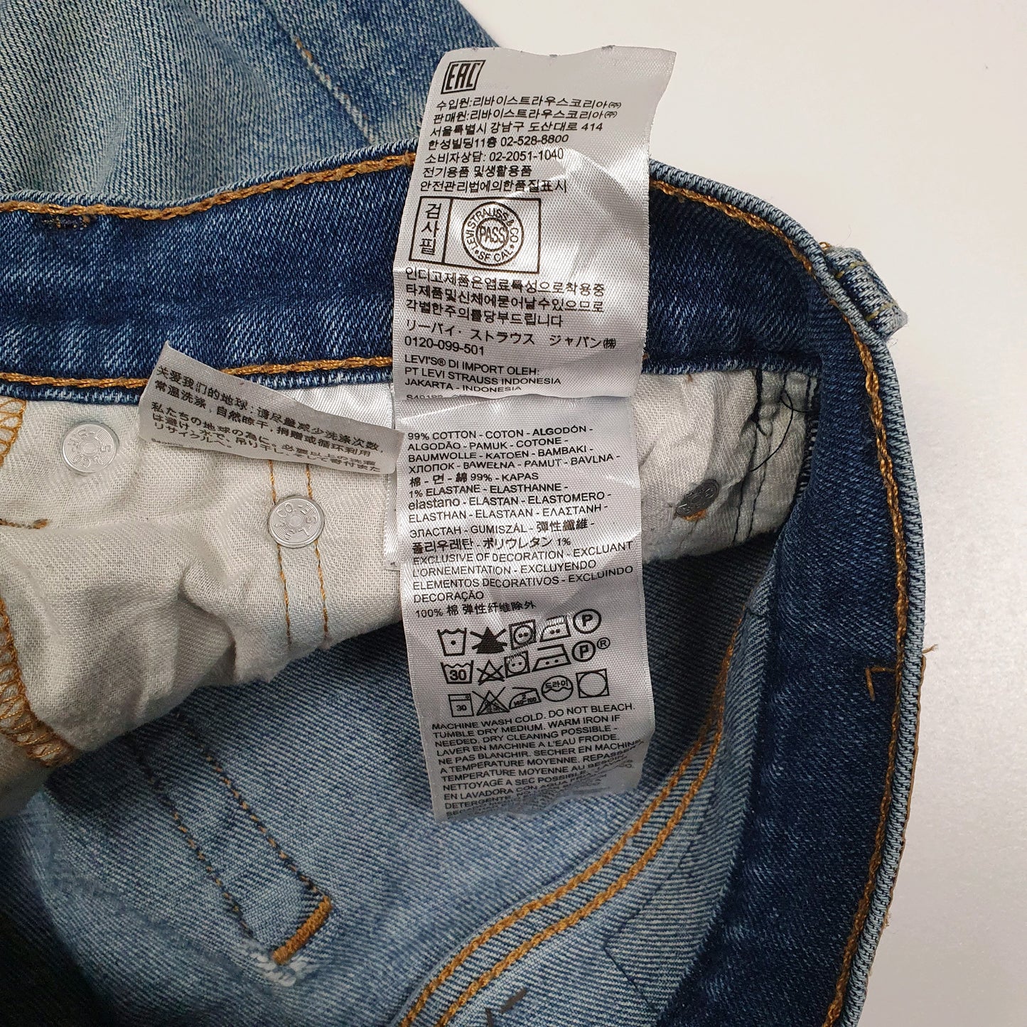 Mens Blue Levis   Jeans