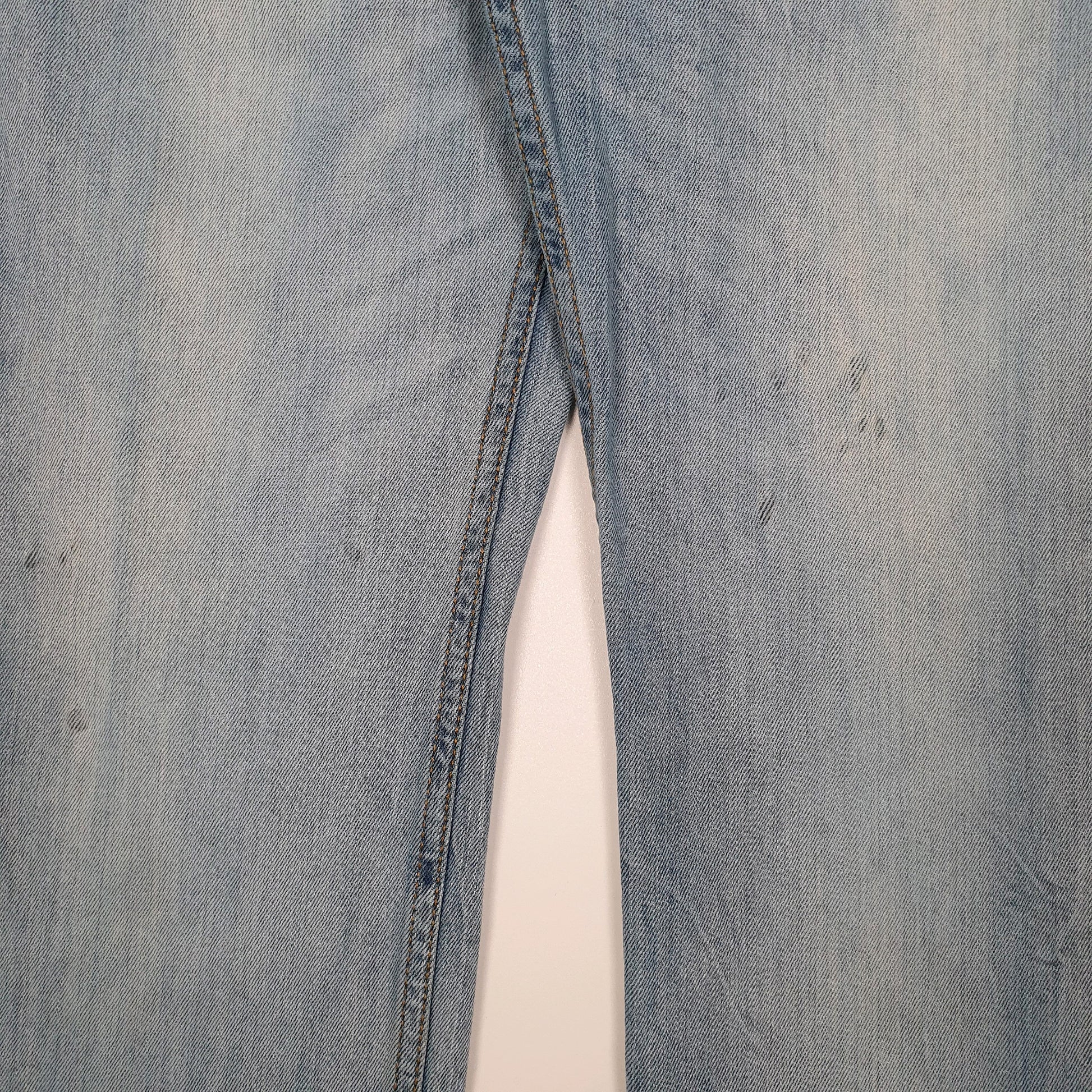 Mens Blue Levis   Jeans