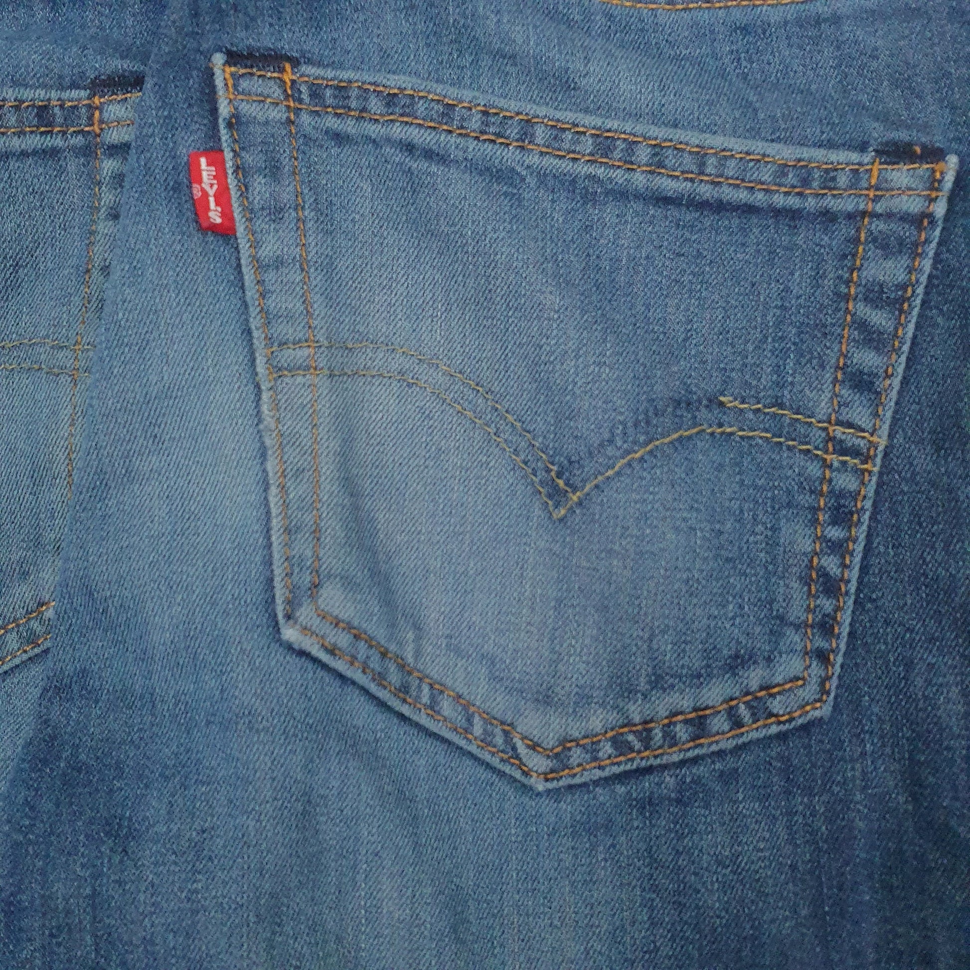 Mens Blue Levis Distressed  Jeans