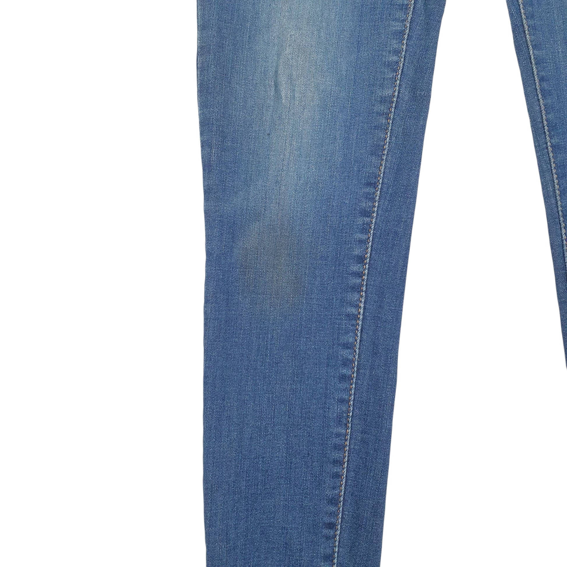 Womens Blue Levis   Jeans