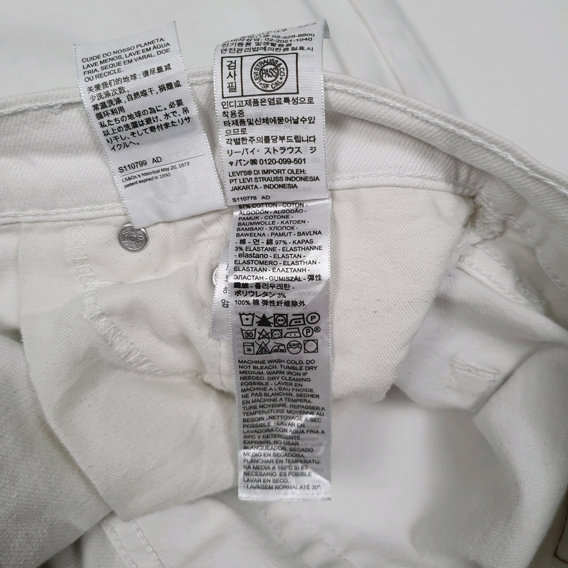 Mens White Levis   Jeans