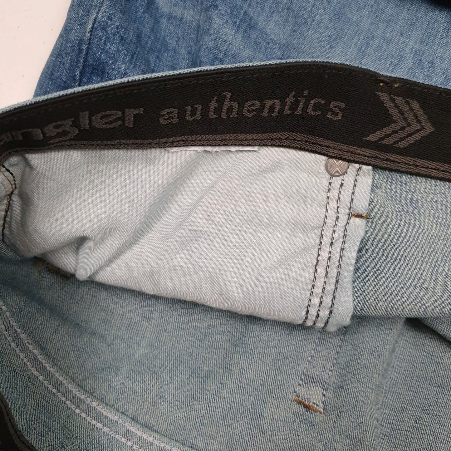 Mens Blue Wrangler   Jeans