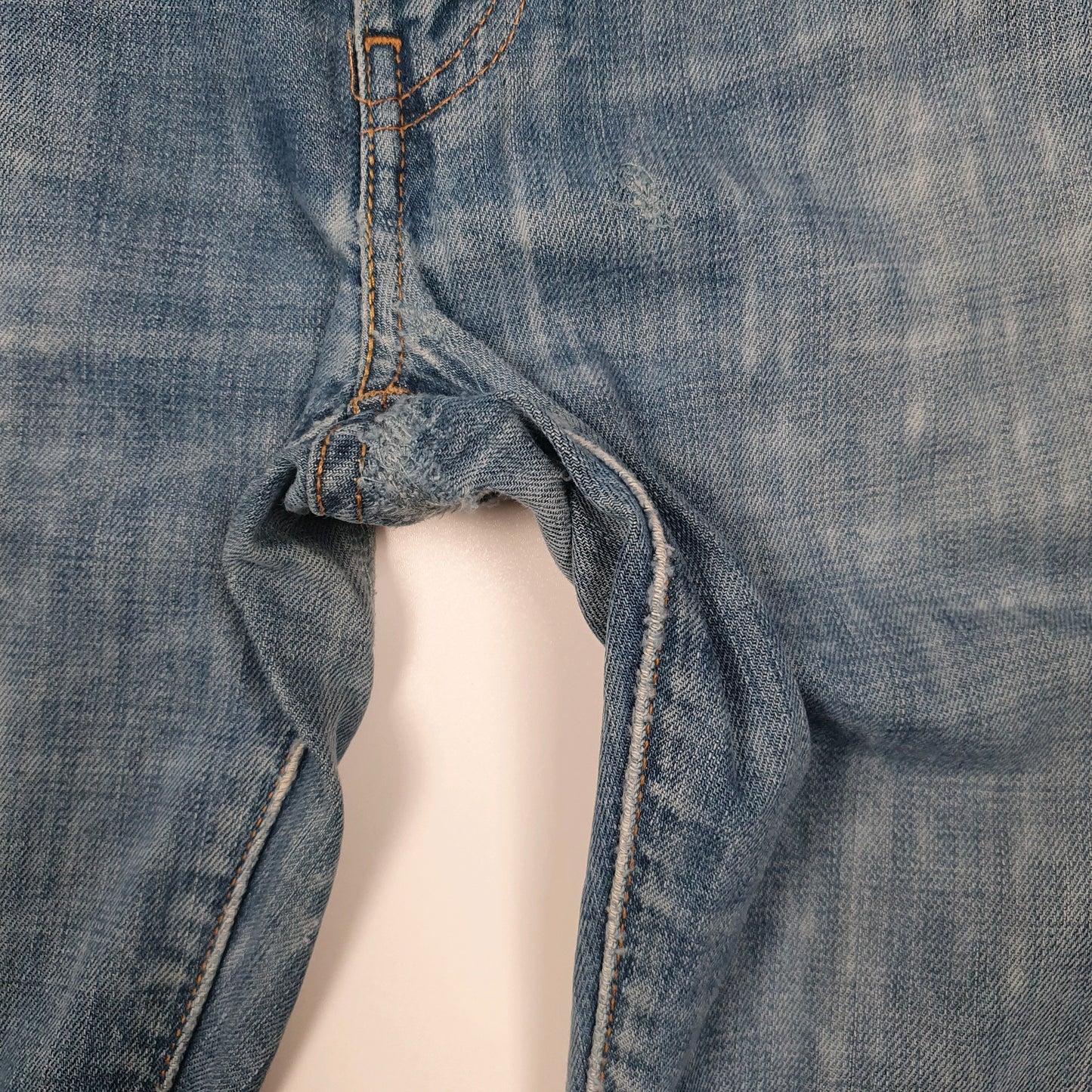 Mens Blue Levis   Jeans