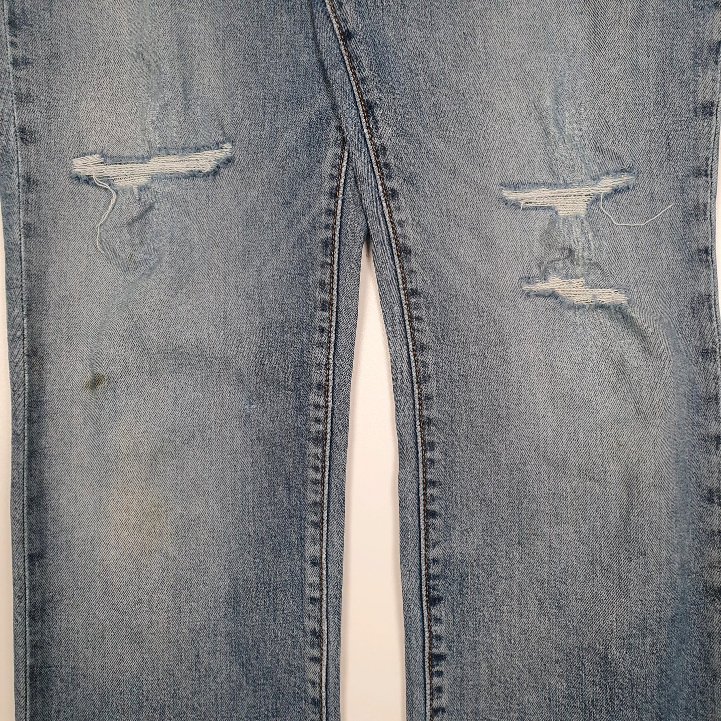 Mens Blue Levis Distressed Ripped  Jeans