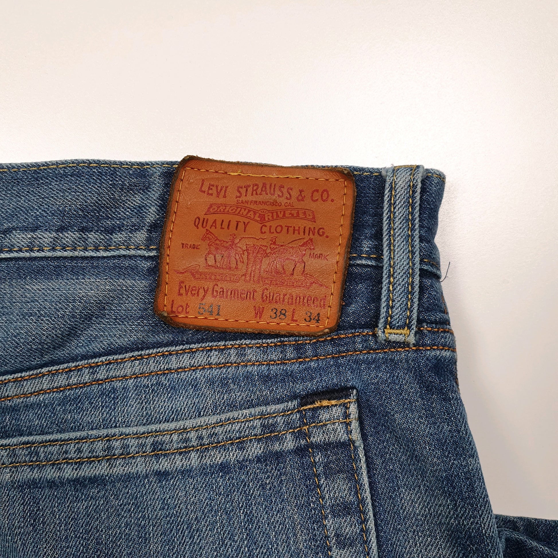 Mens Blue Levis   Jeans