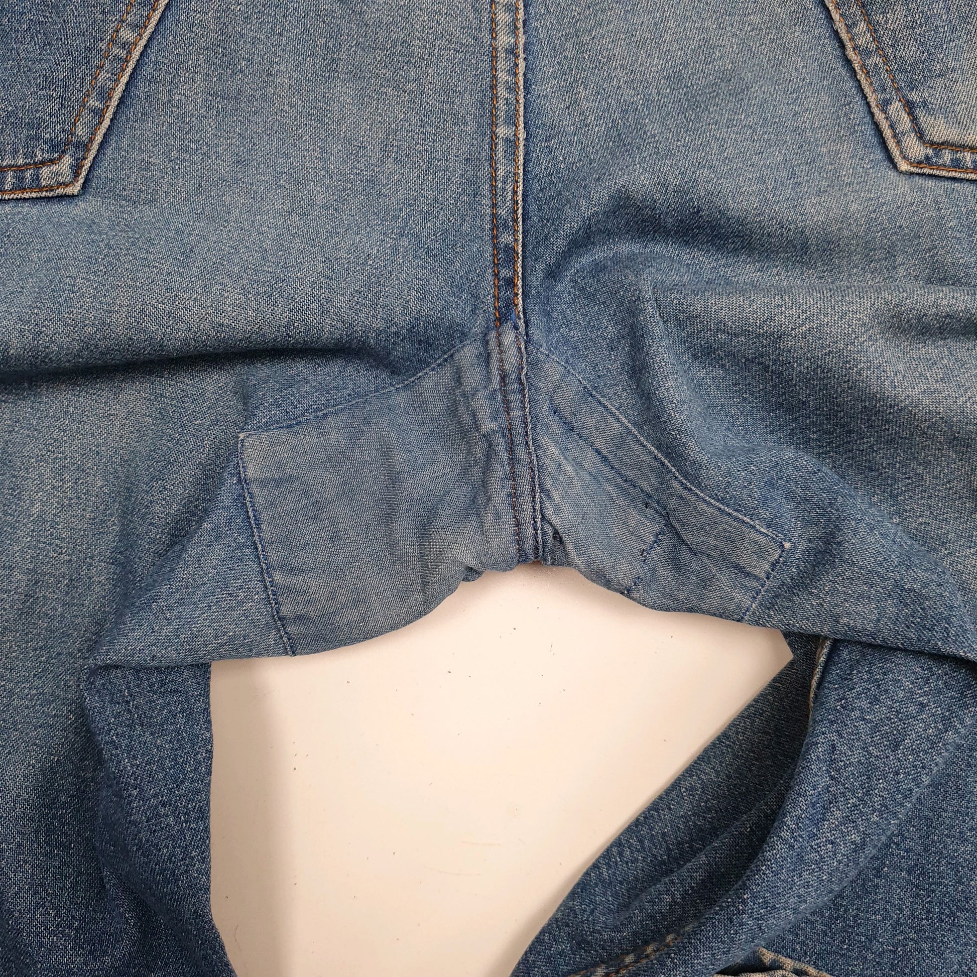 Mens Blue Burberry   Jeans
