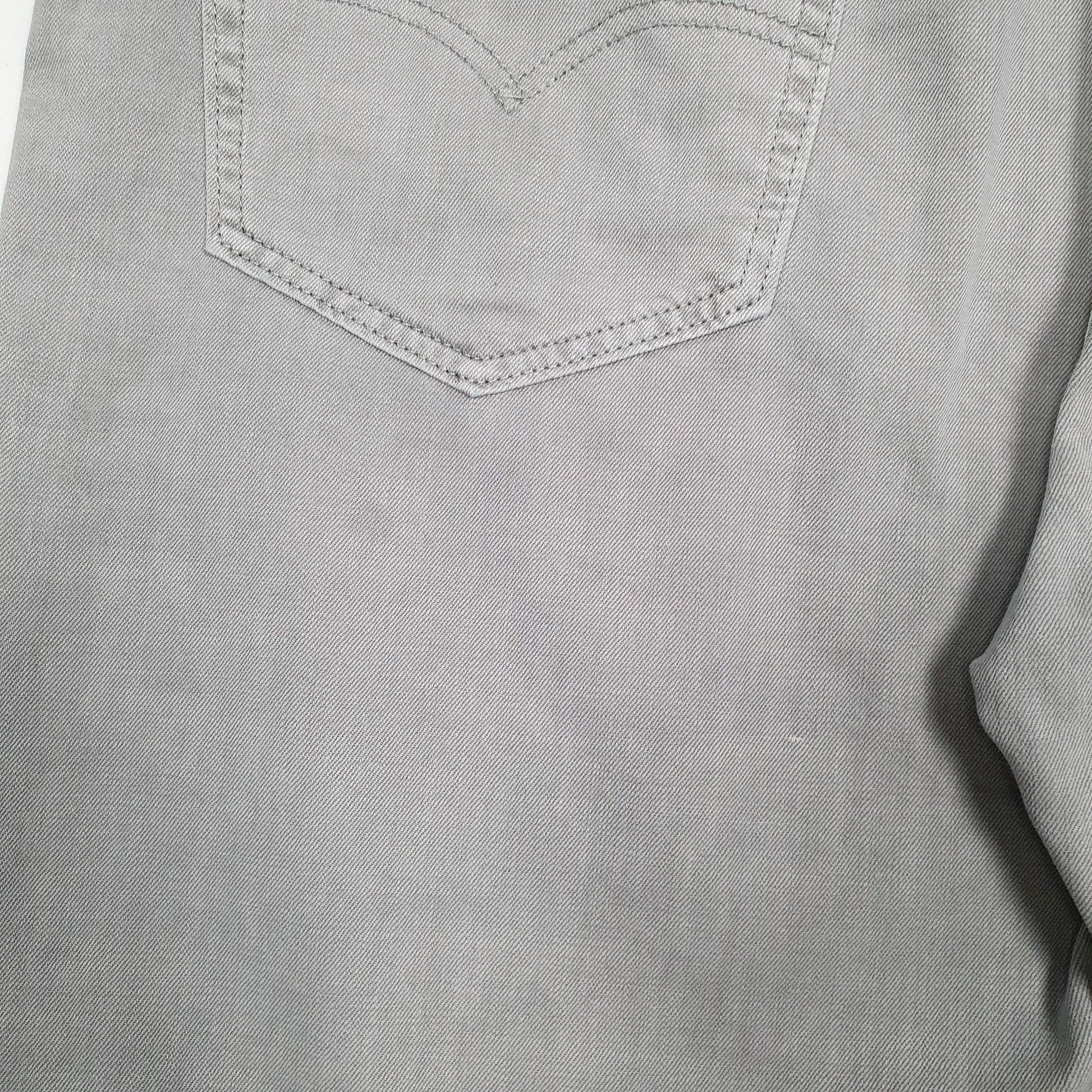 Mens Grey Levis 508 Slim Fit  Shorts