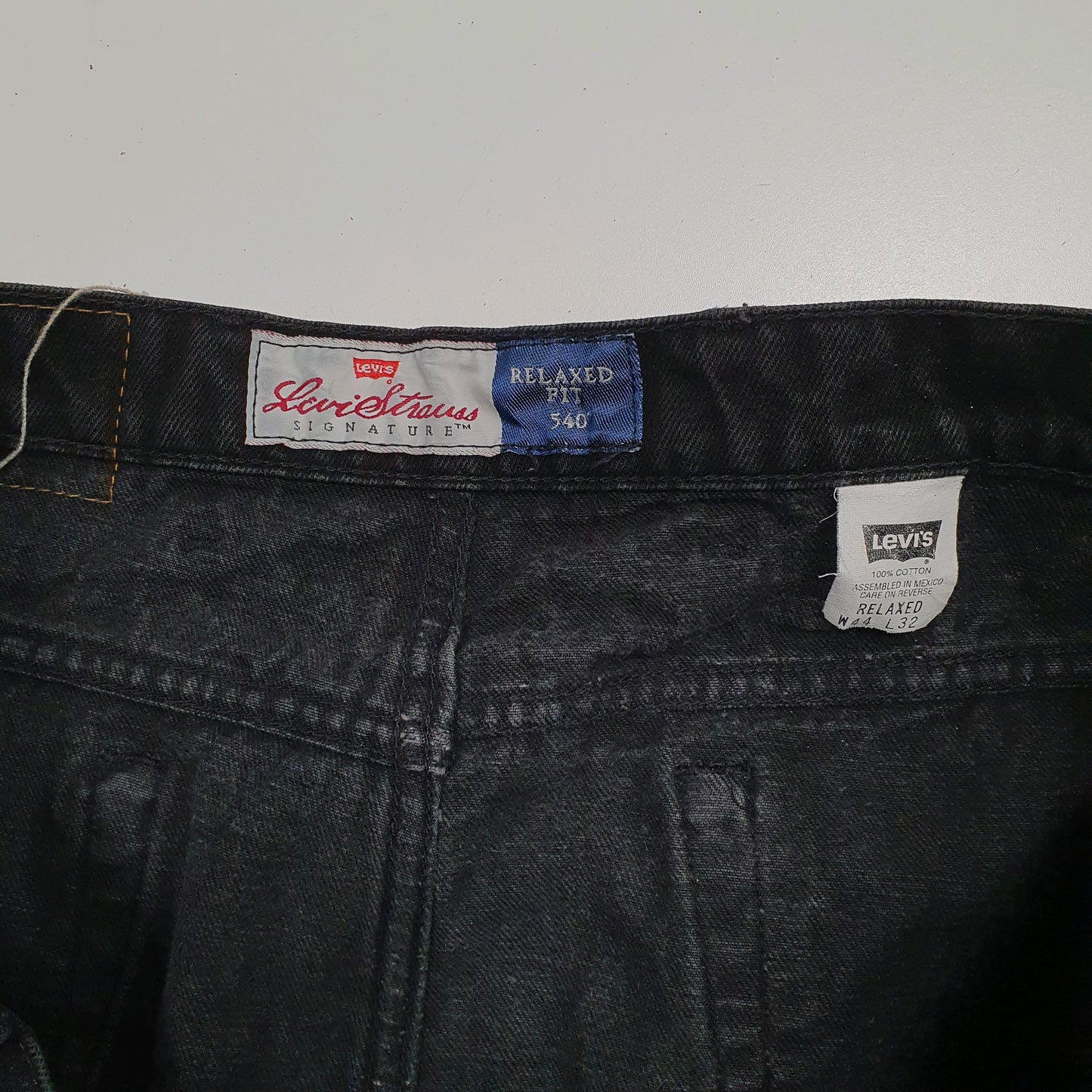 Mens Black Levis Signature Vintage 90s  Jeans