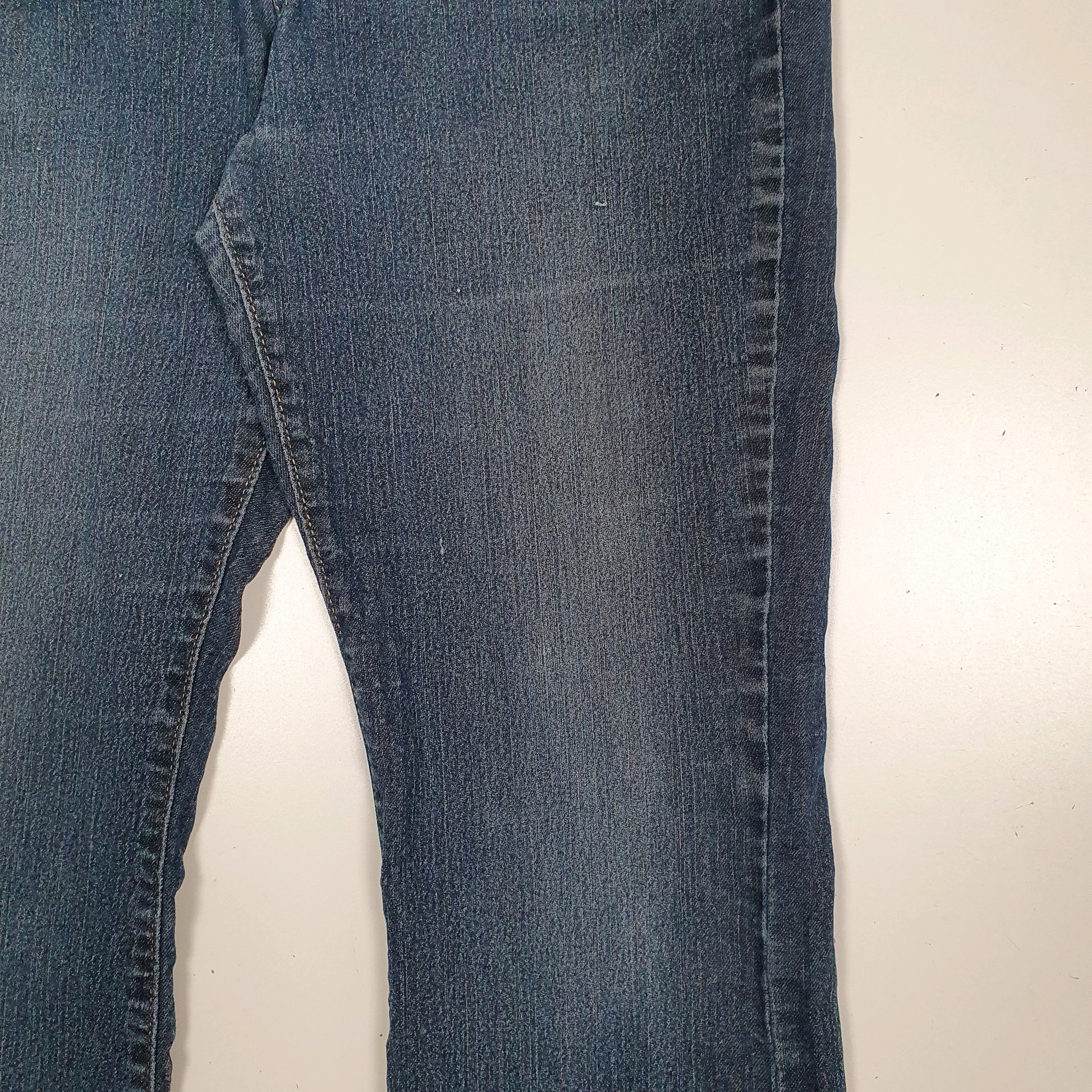 Womens Blue Levis   Jeans