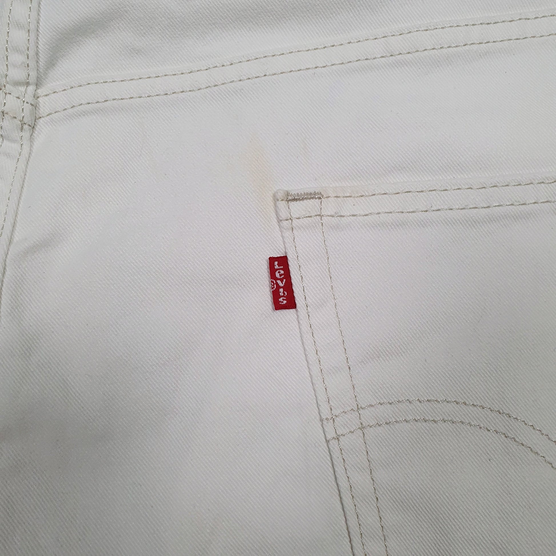 Mens White Levis 569  Shorts
