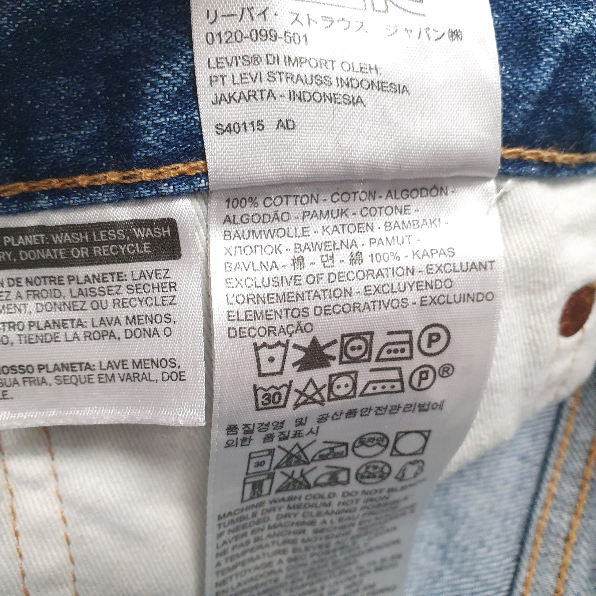 Mens Blue Levis Distressed  Jeans