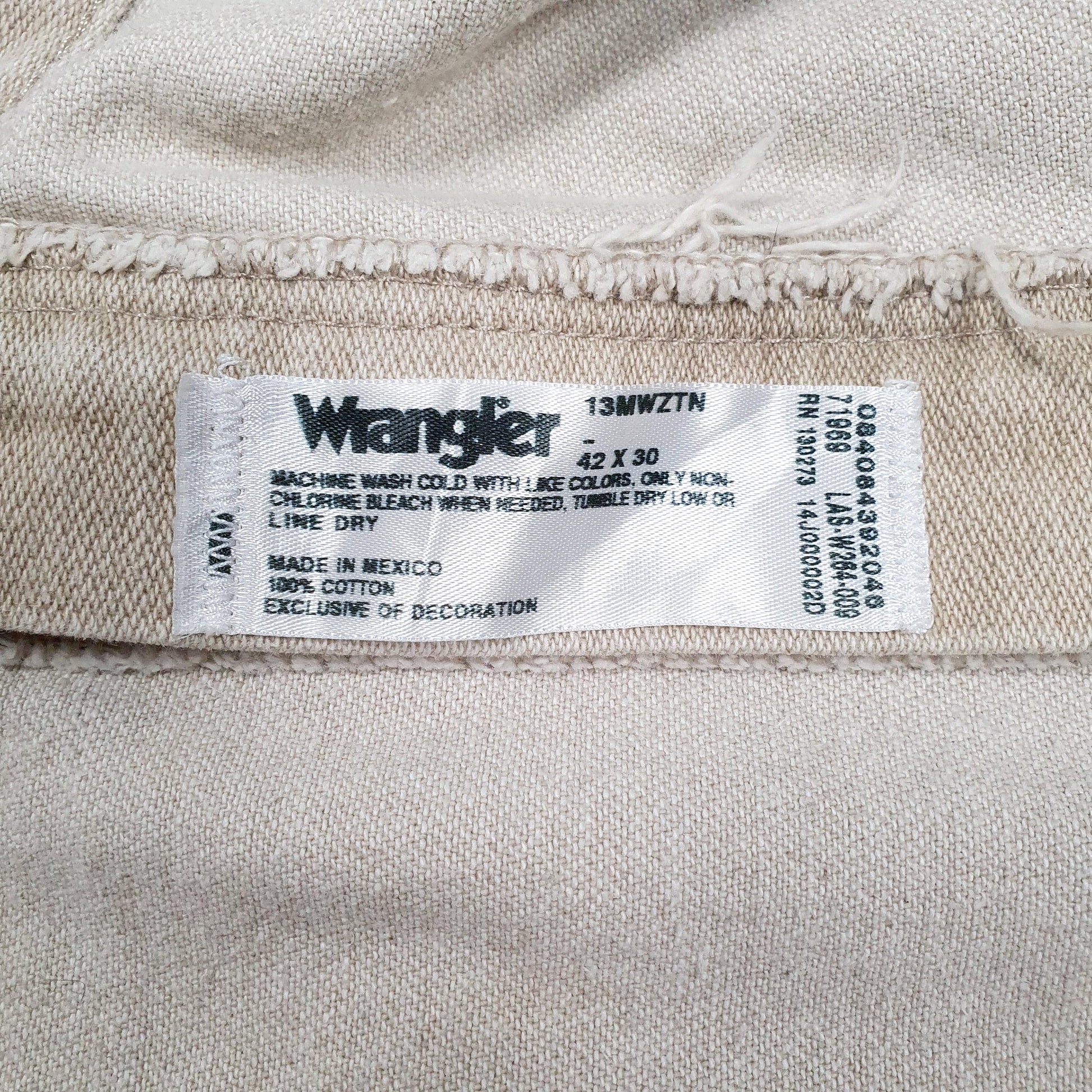 Mens Beige Wrangler   Jeans