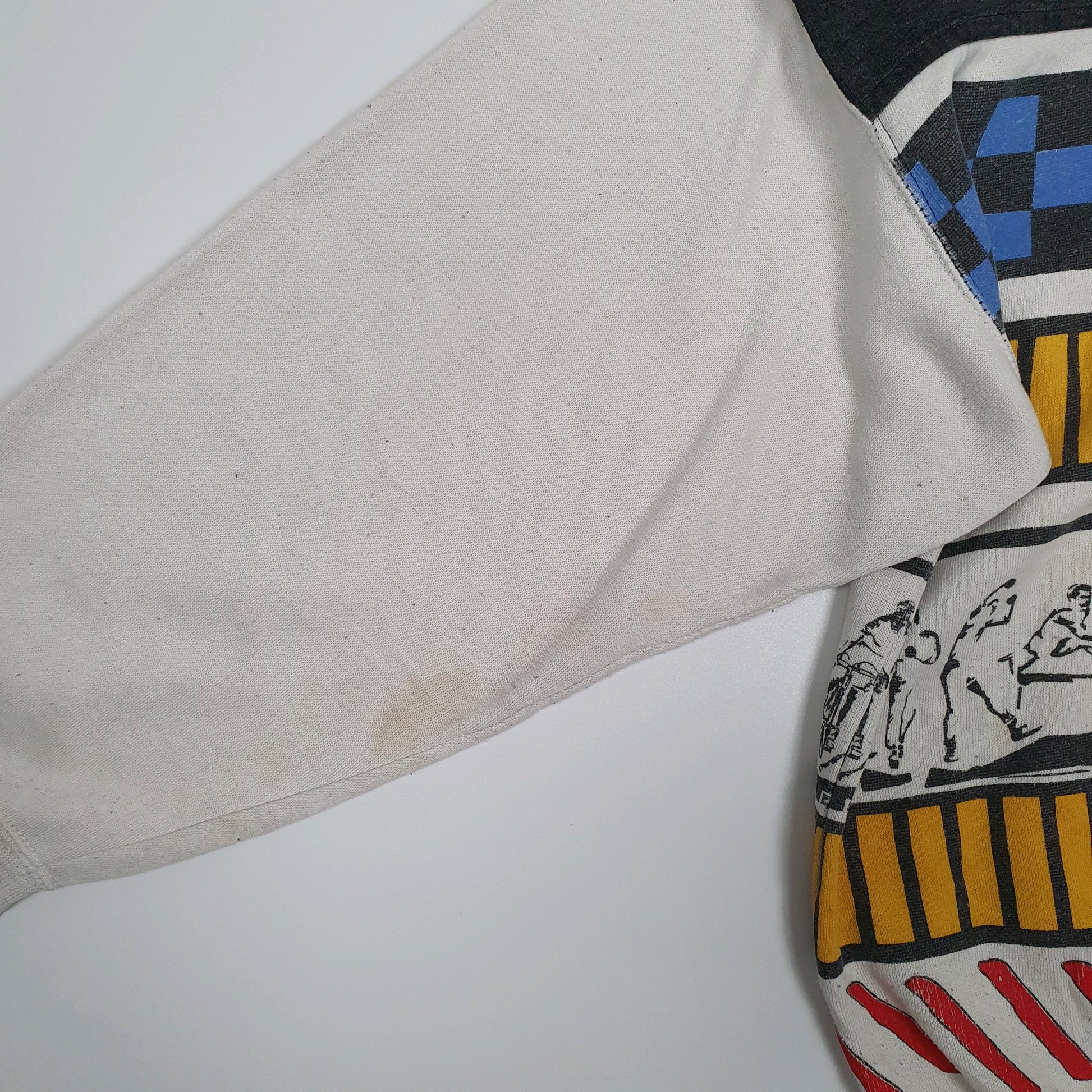 Mens White Reebok Vintage 90s Crewneck Jumper