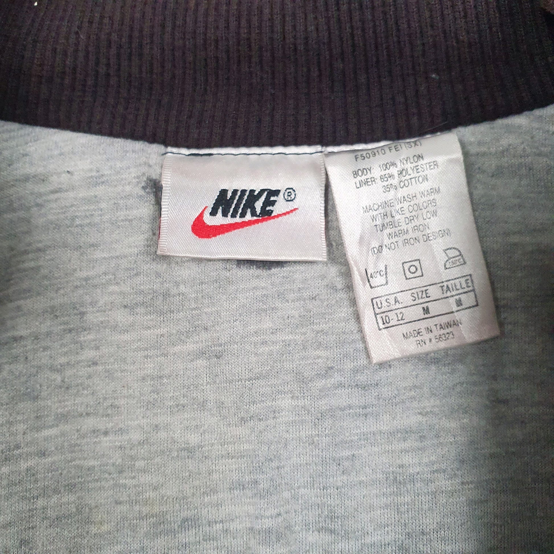 Womens Black Nike Vintage 90s Hoodie Coat