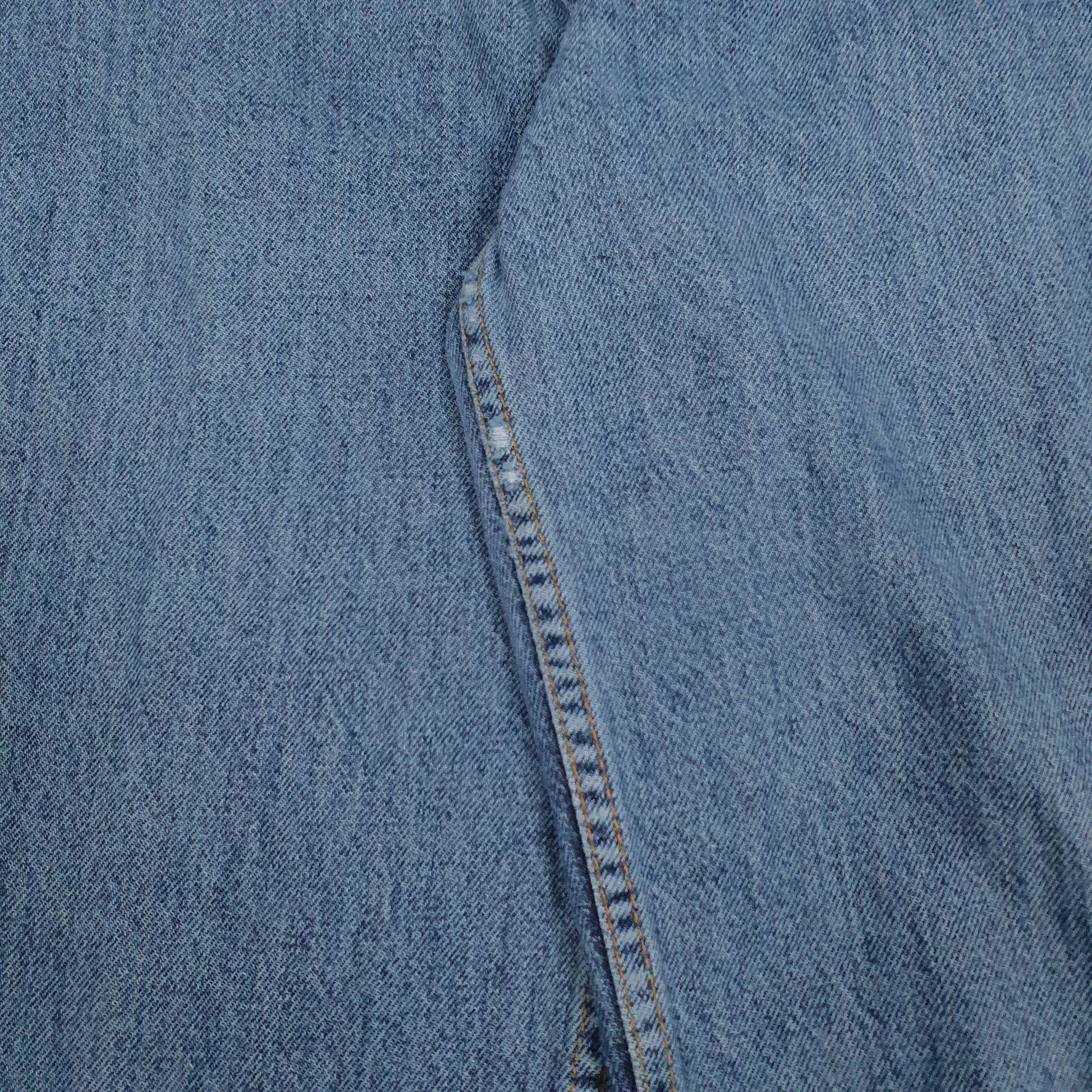 Womens Blue Levis   Jeans