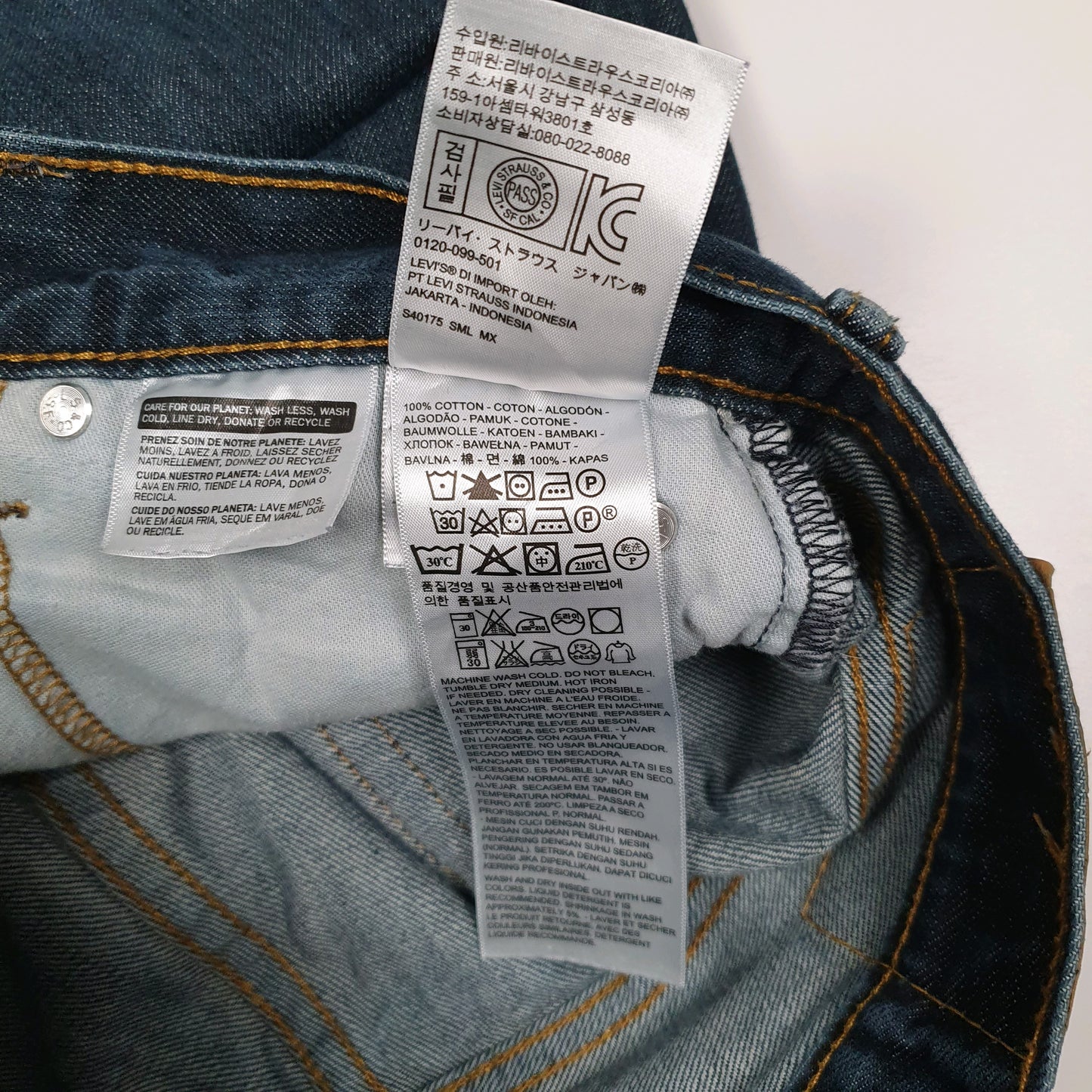 Mens Blue Levis   Jeans