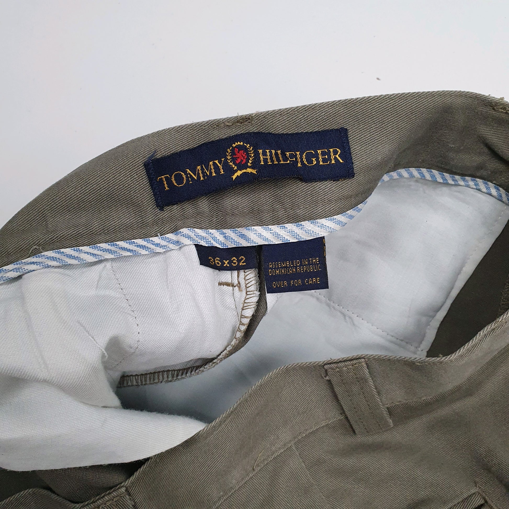 Mens Grey Tommy Hilfiger Vintage 90s Double Pleated  Shorts