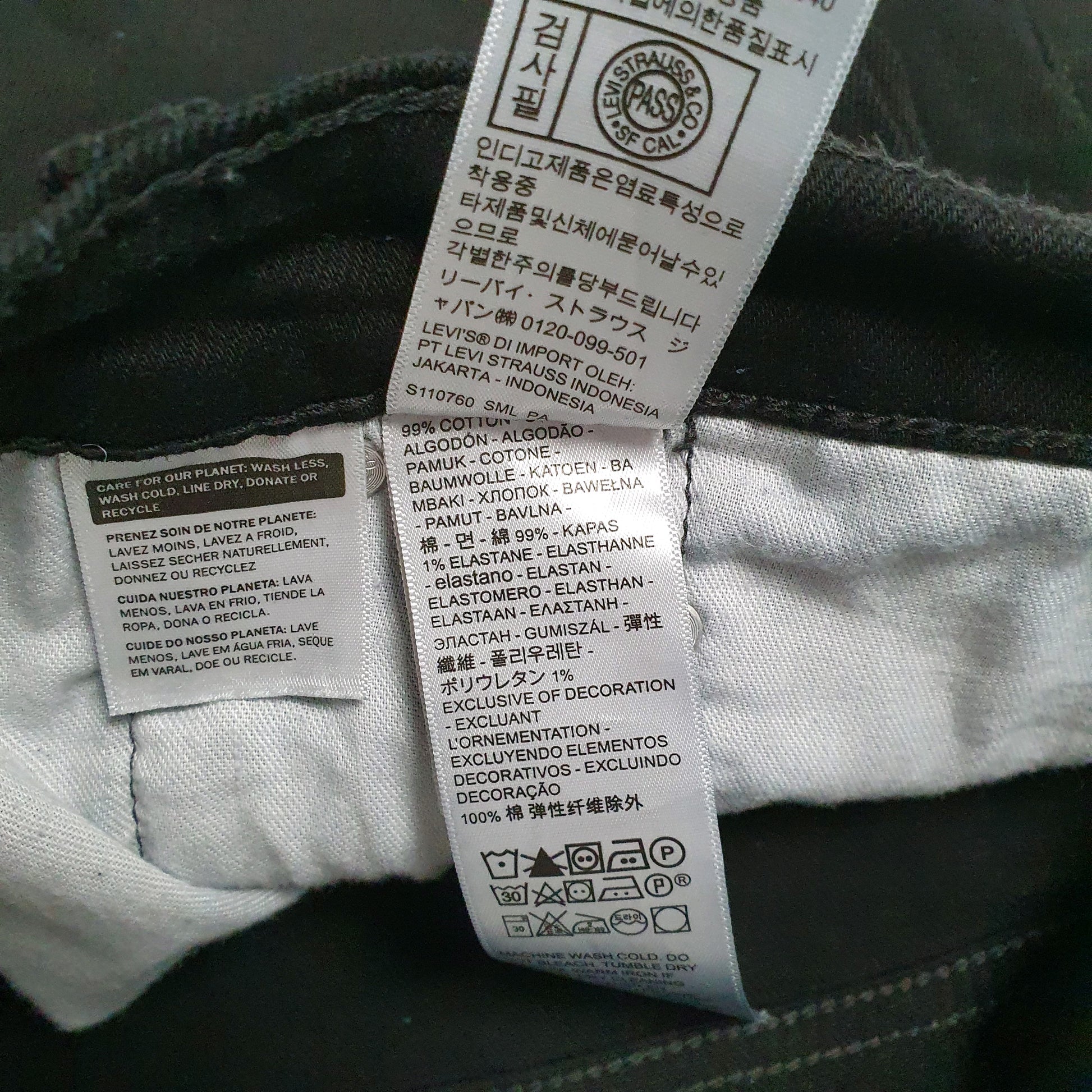 Mens Black Levis   Jeans
