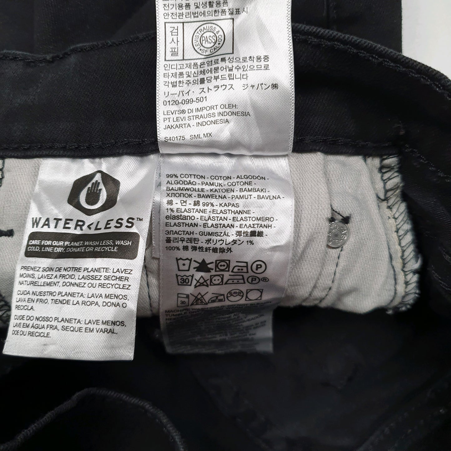 Mens Black Levis   Jeans