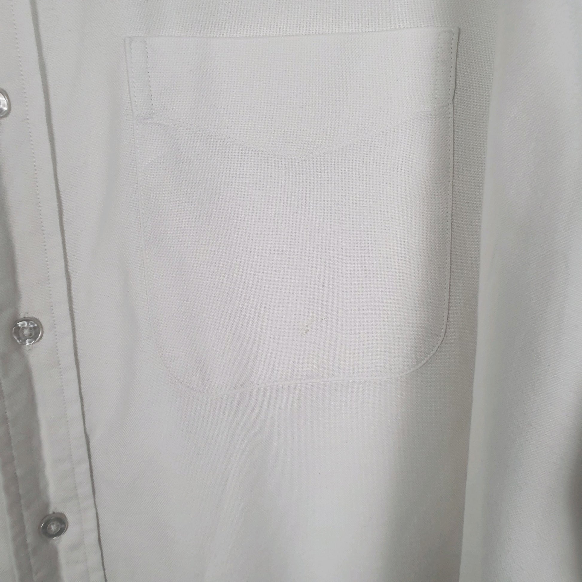 Mens White L.L.Bean Vintage 90s Made In USA  Shirt