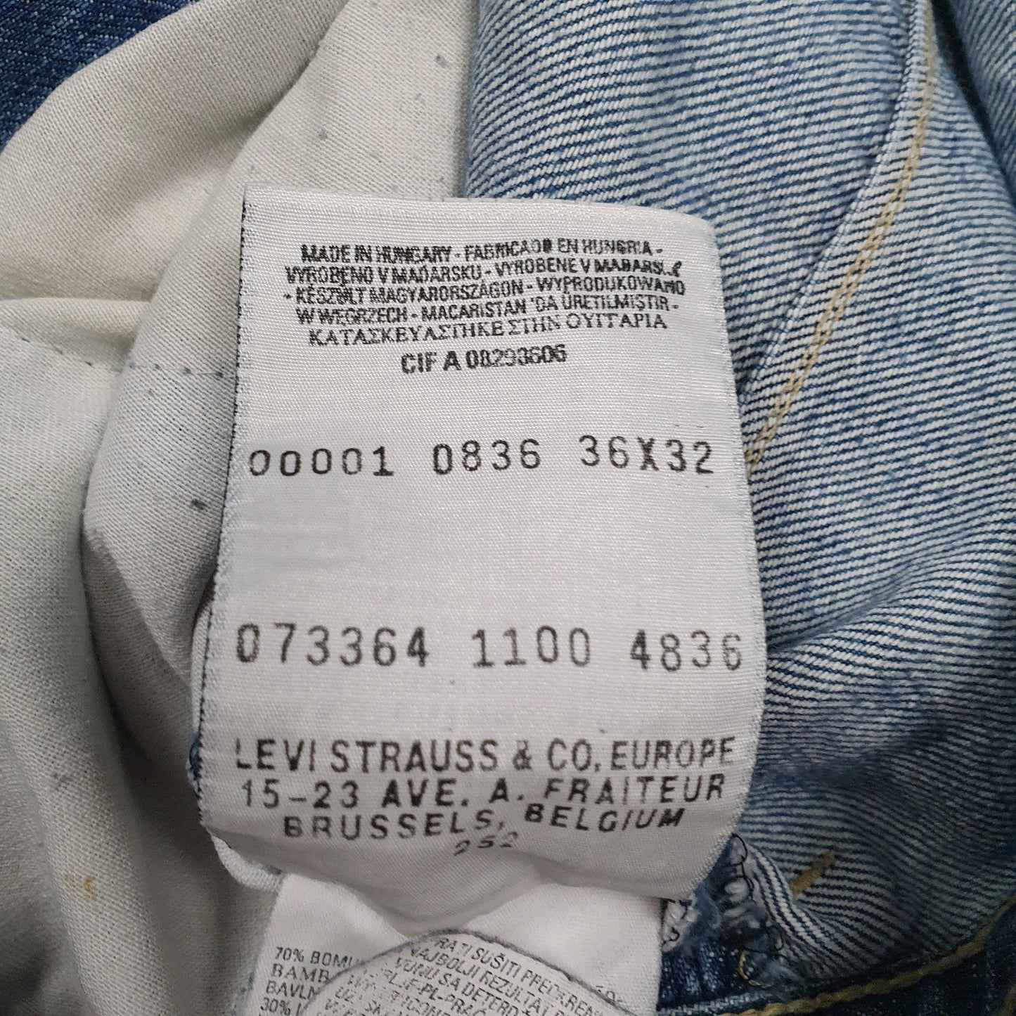 Mens Blue Levis   Jeans
