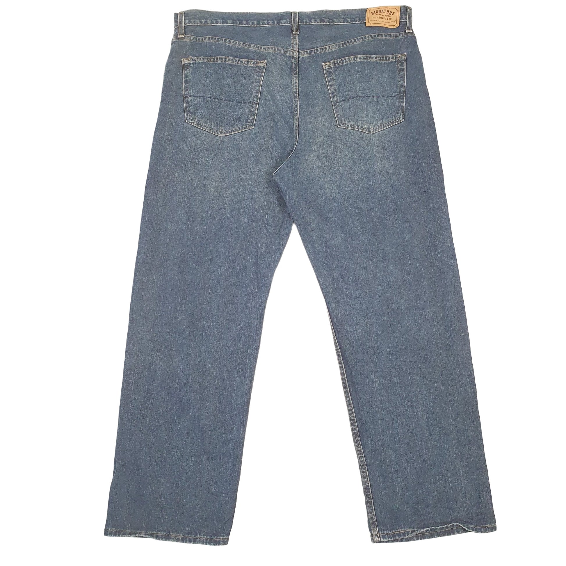 Levis Signature Straight Fit Jeans W44 L33 Blue
