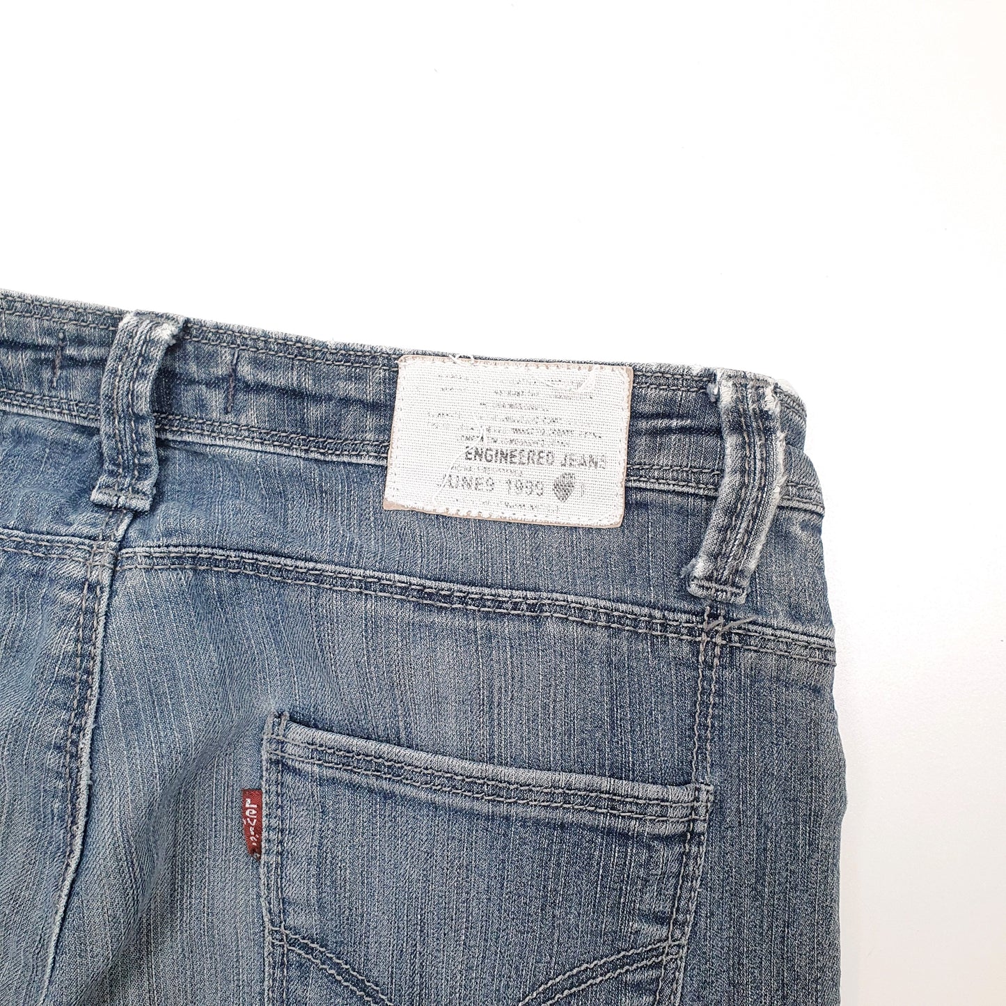 Levis Engineered Regular Fit Jeans UK8 Blue