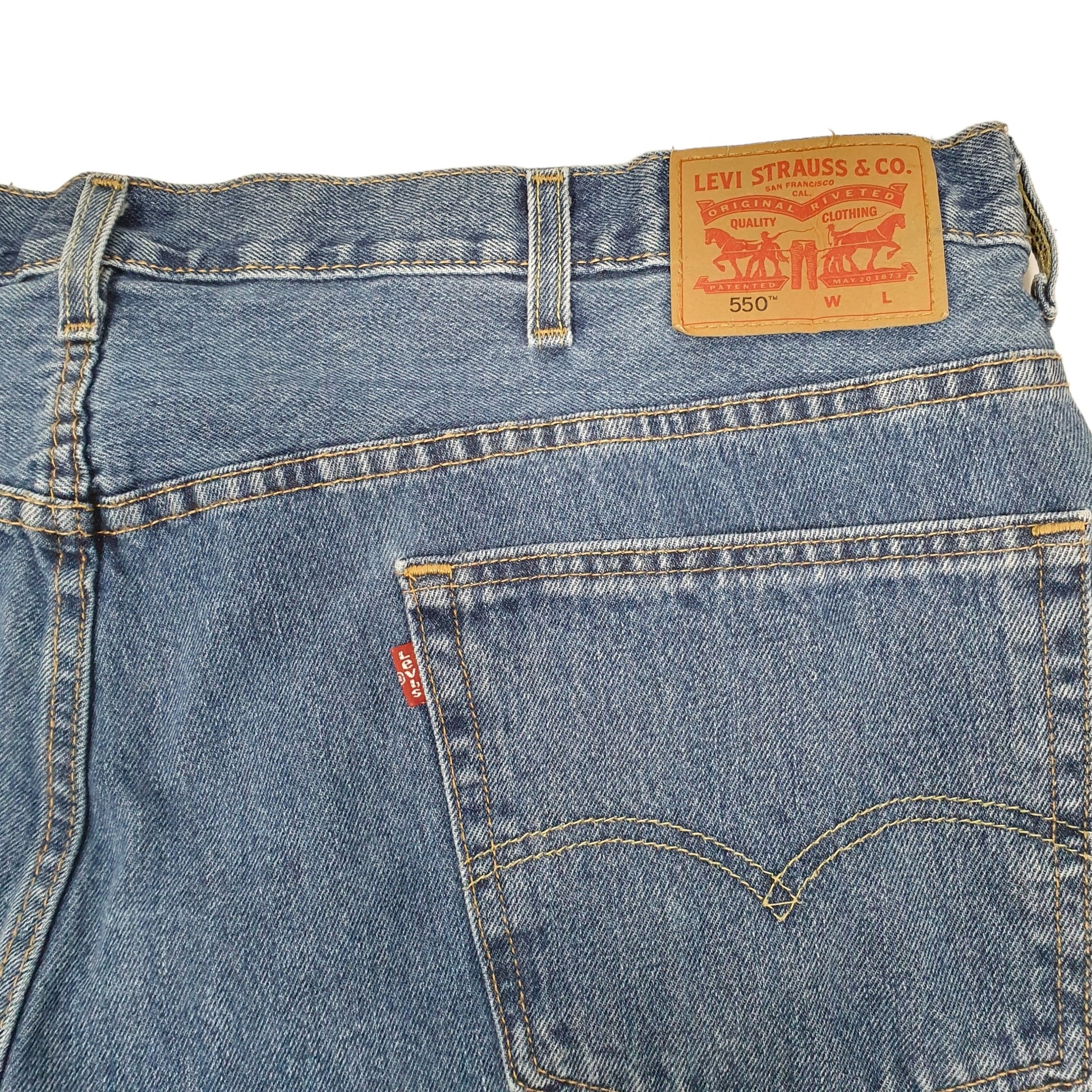 Levis 550 Relaxed Fit Jeans W46 L33 Blue