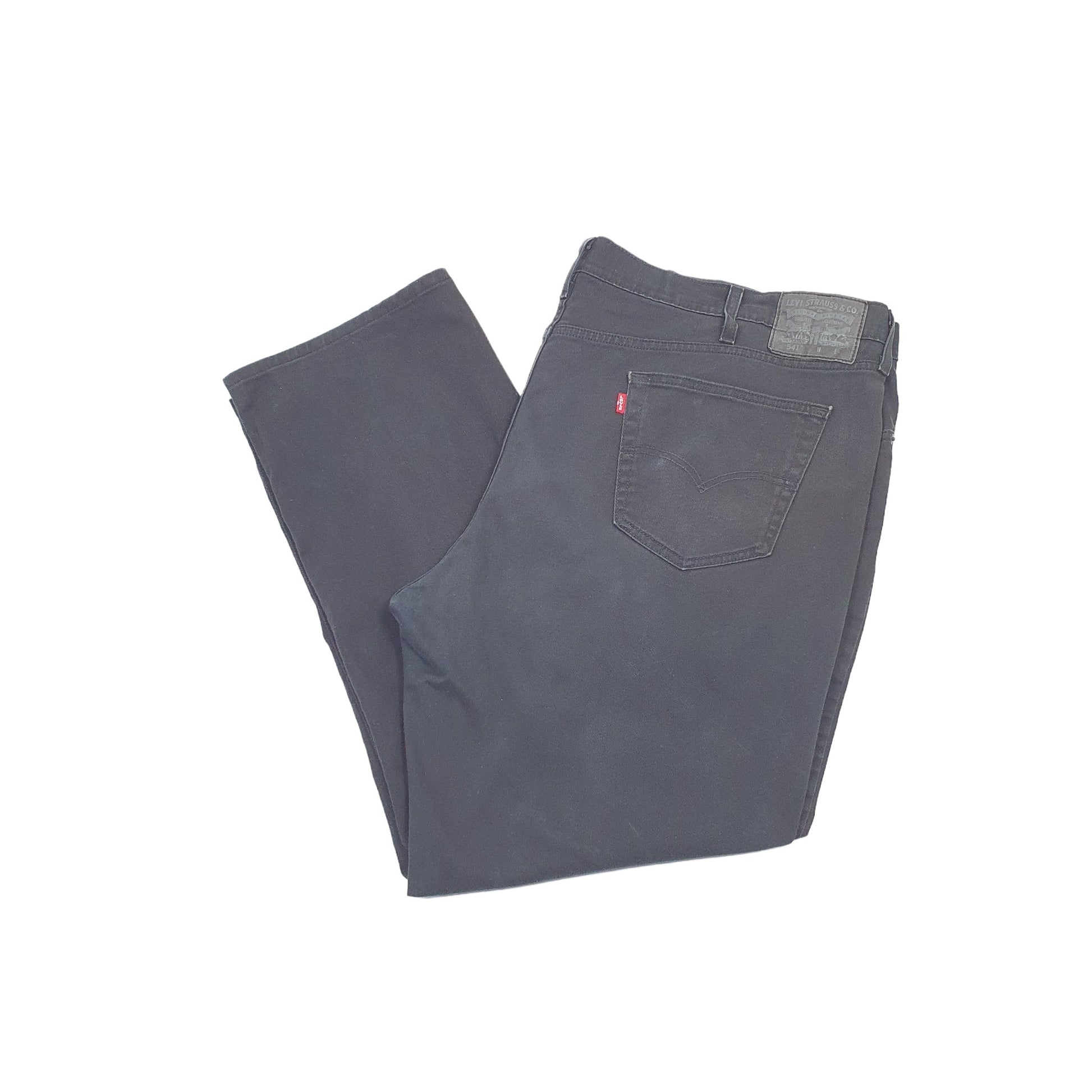 Levis 541 Tapered Fit Jeans W48 L30 Black