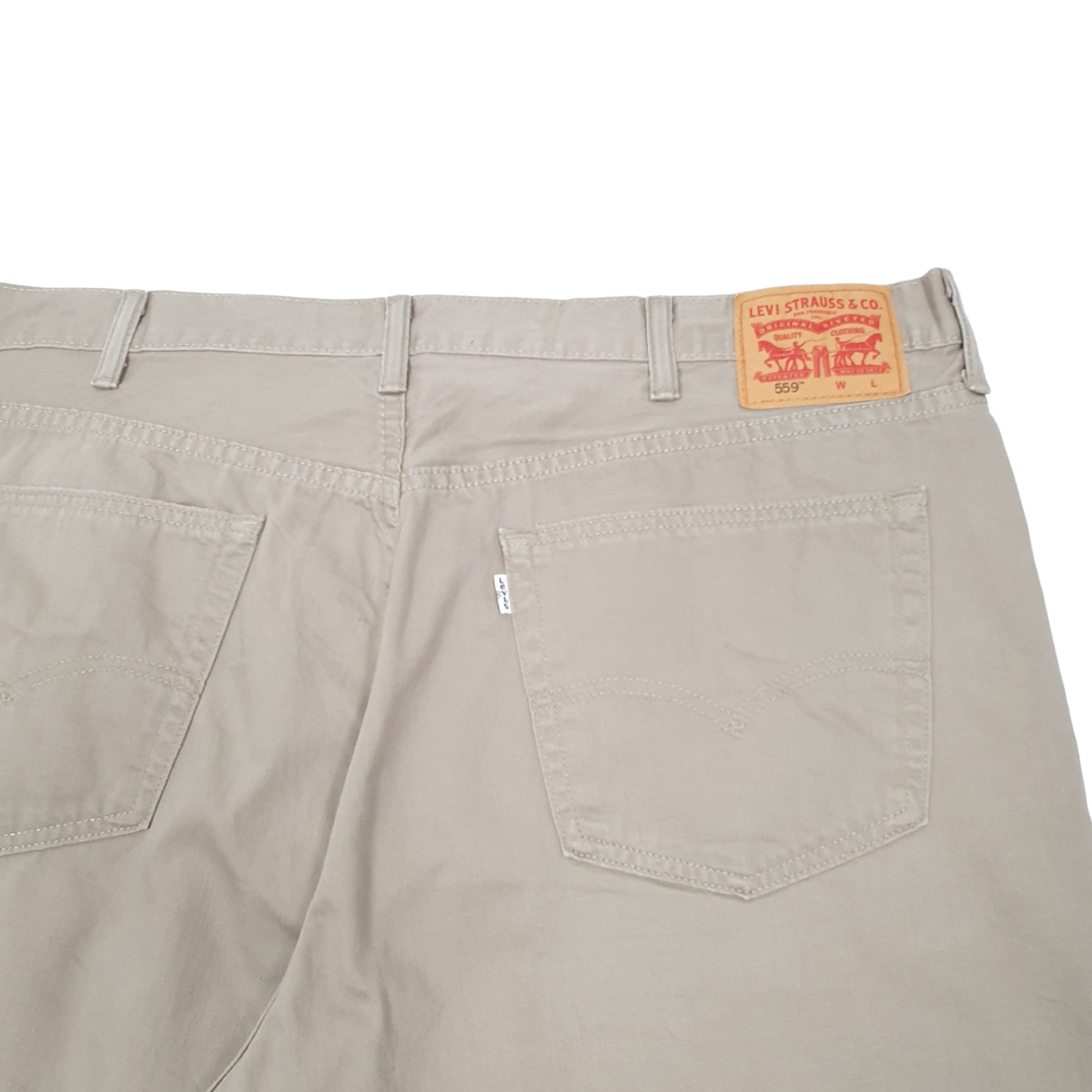 Levis 559 Relaxed Fit Jeans W46 L29 Beige