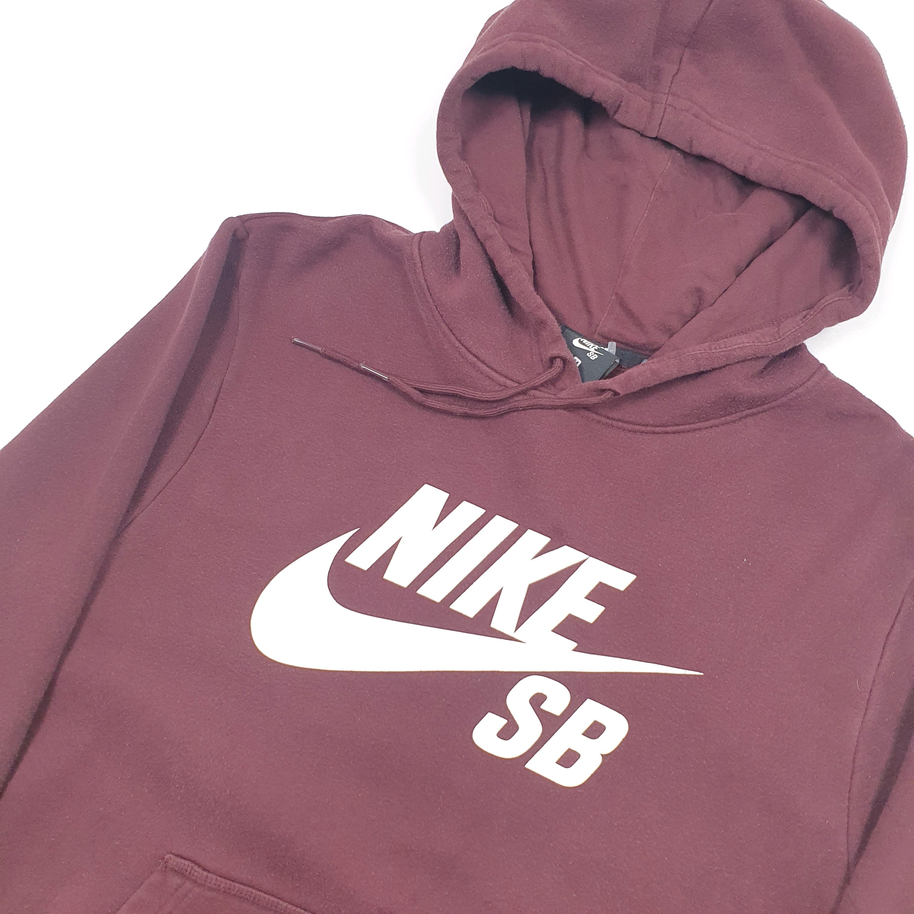 Nike sb hoodie on sale burgundy