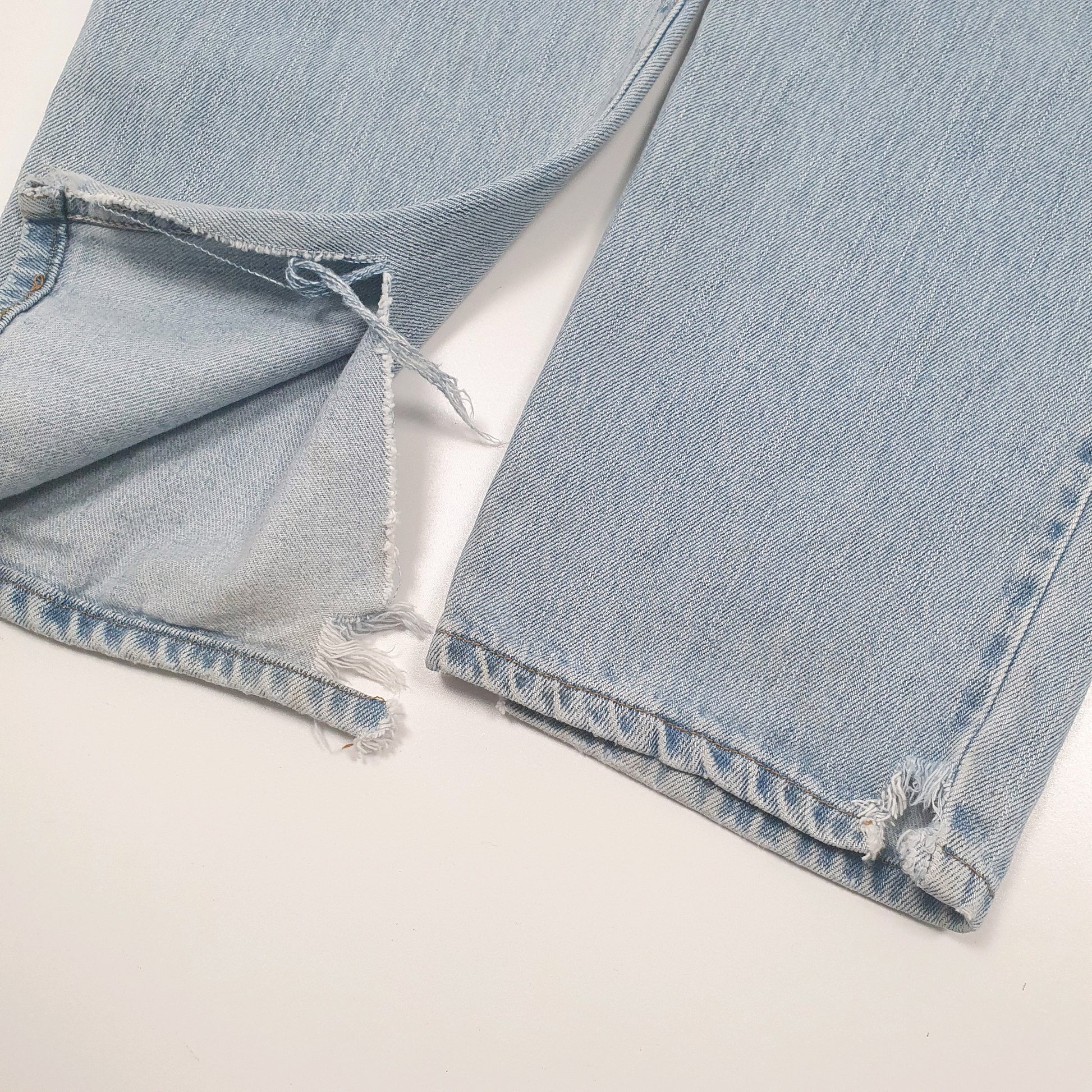 Levis 550 Relaxed Fit Jeans W31 L34 Blue