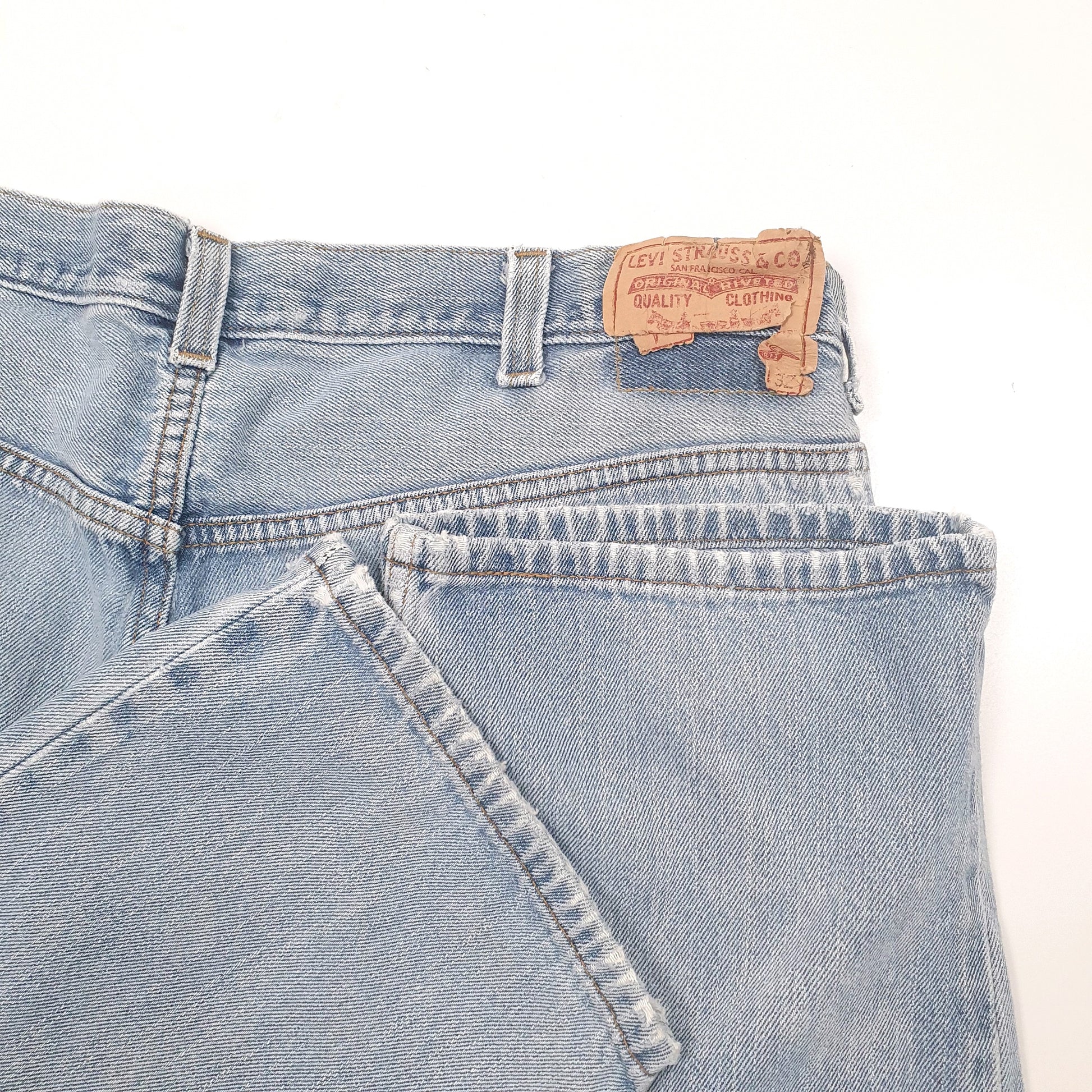 Levis 550 Relaxed Fit Jeans W40 L32 Blue