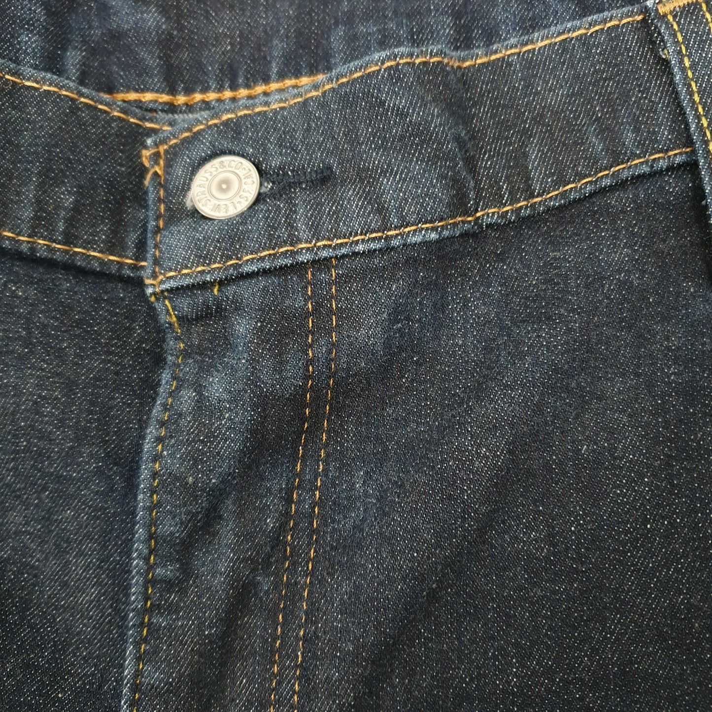 Levis 541 Tapered Fit Jeans W50 L29 Blue