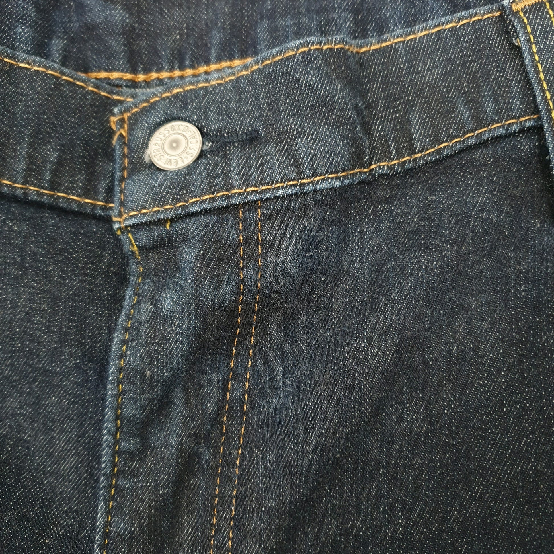 Levis 541 Tapered Fit Jeans W50 L29 Blue