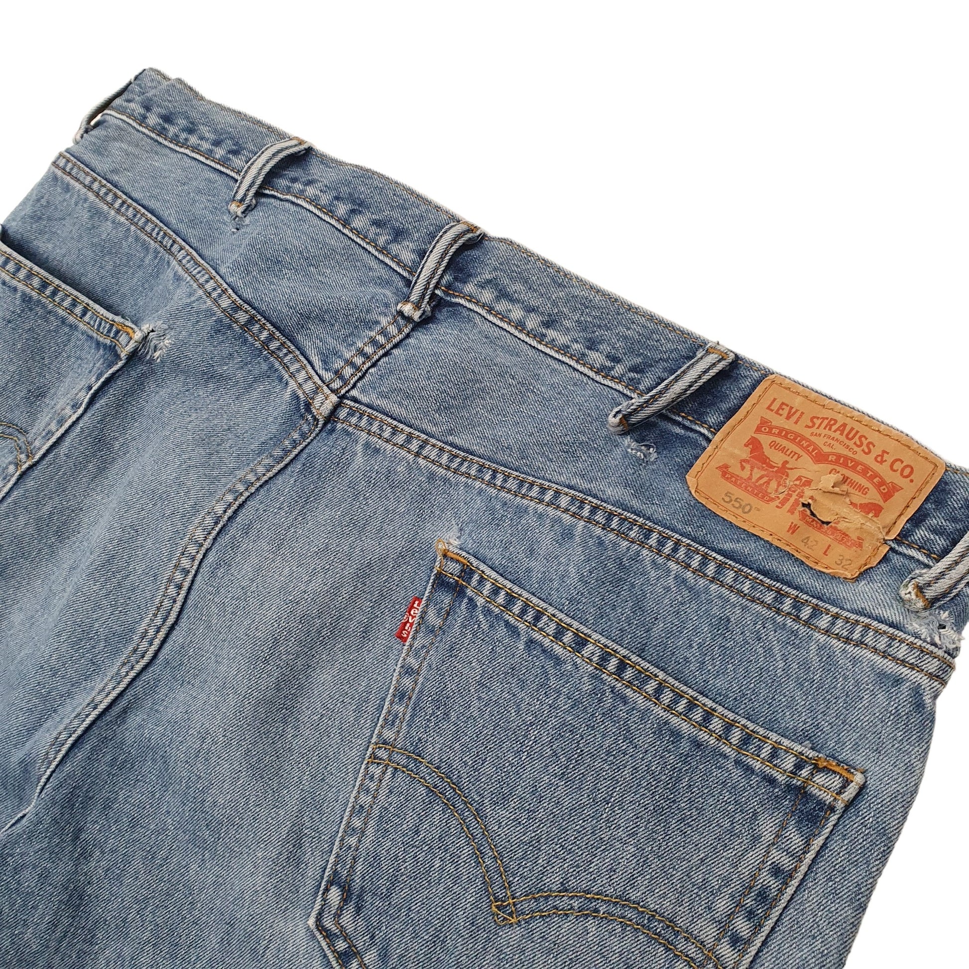 Levis 550 Relaxed Fit Jeans W42 L32 Blue