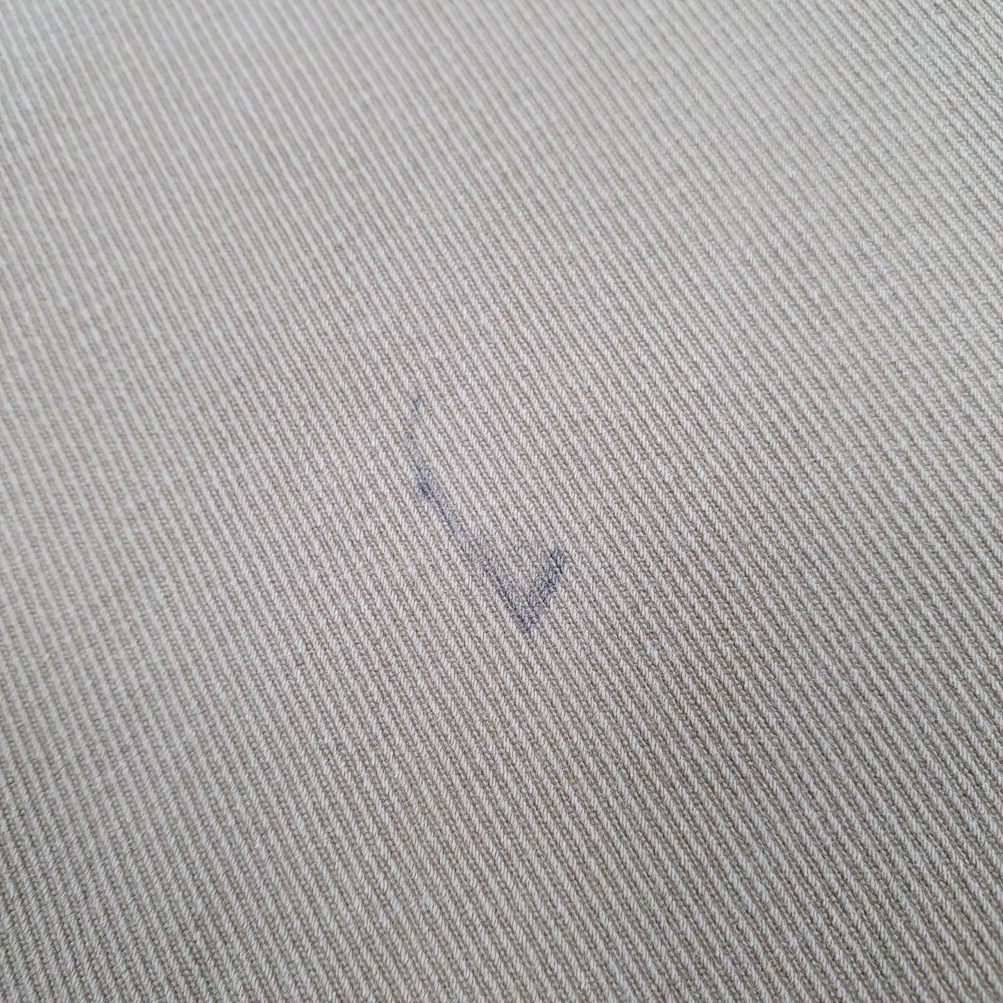 Levis 502 Regular Fit Tapered Jeans W38 L26 Beige