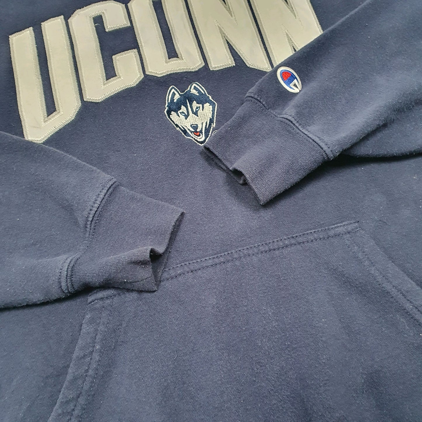 Mens Navy Champion Uconn Huskies Basketball College Hoodie Jumper