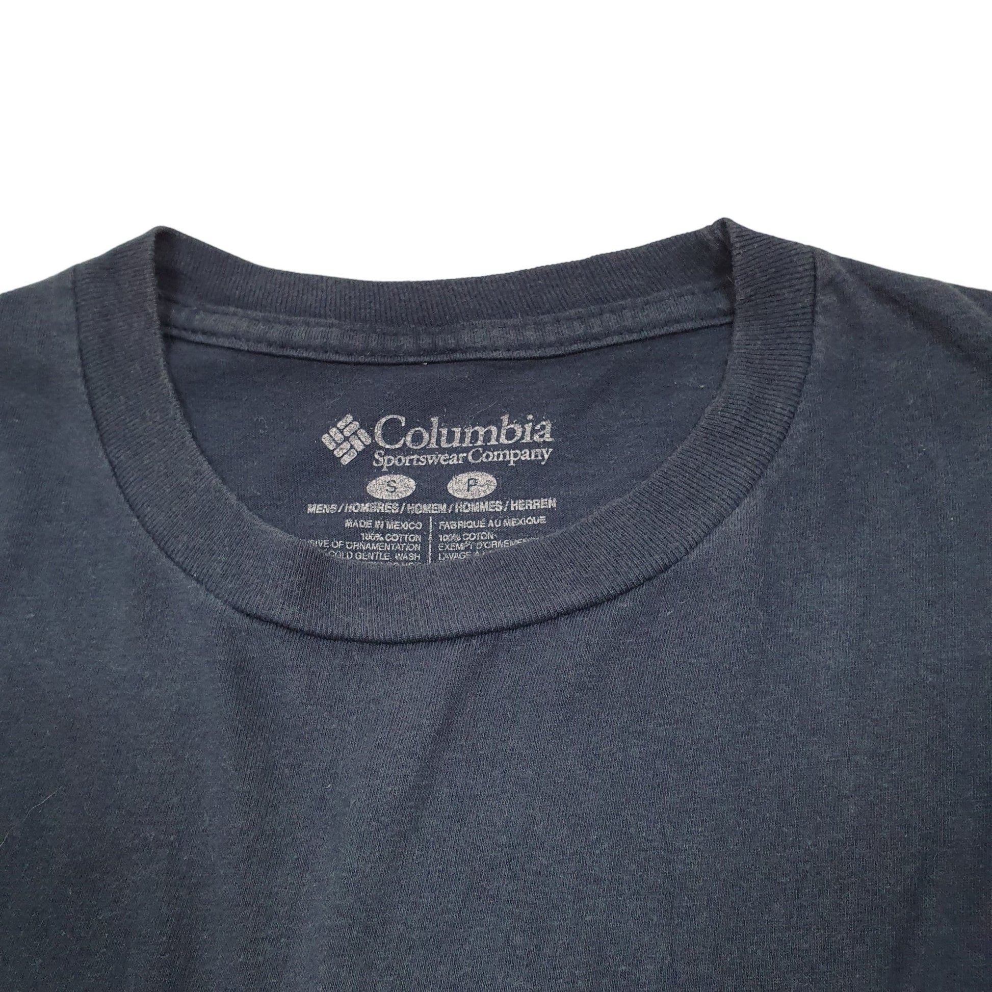 Mens Navy Columbia Sportswear USA Flag Outdoors Short Sleeve T Shirt