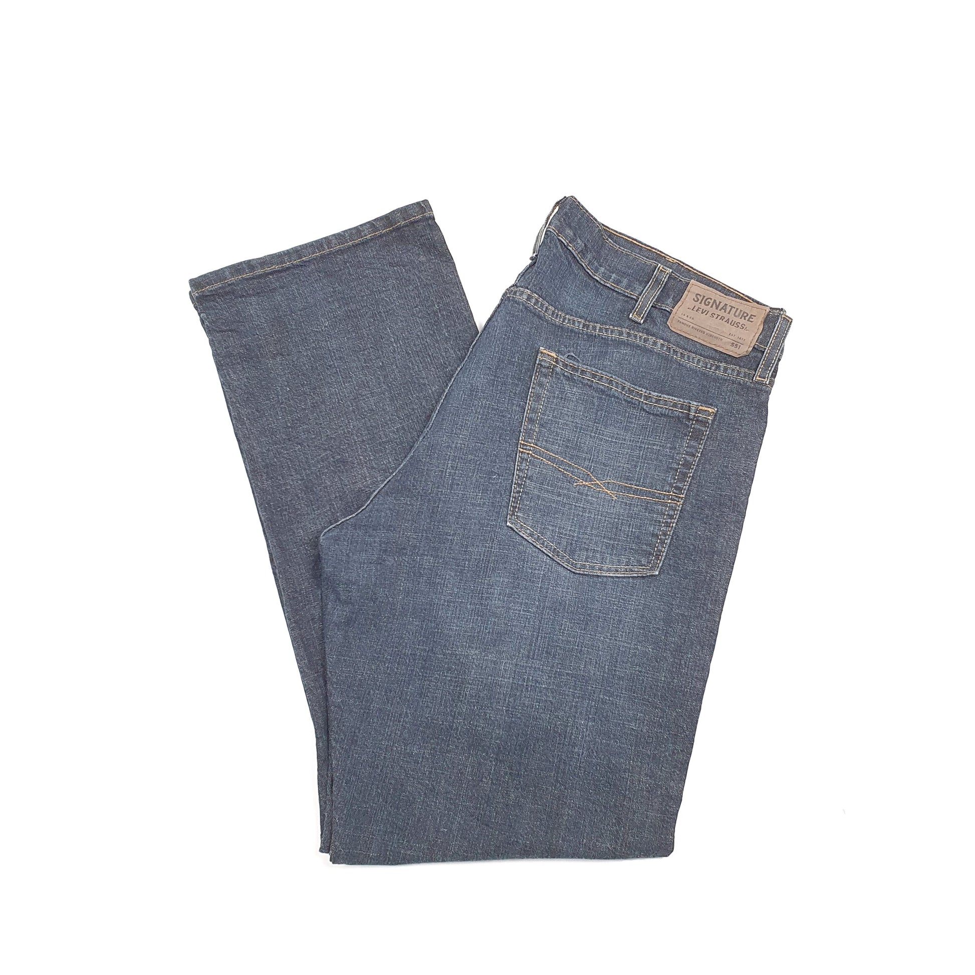 Levis Signature Straight Fit Jeans W40 L31 Blue
