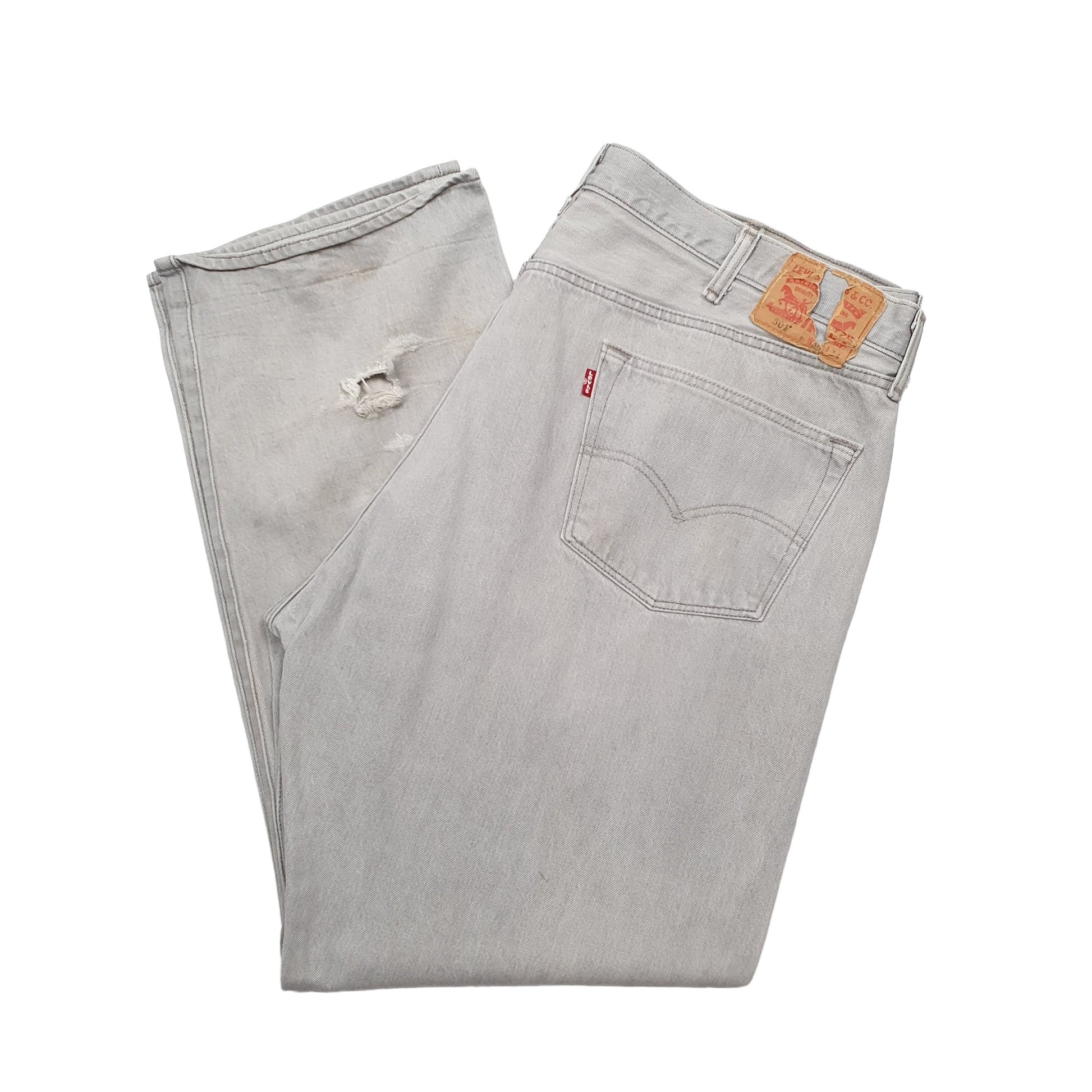 Levis 501 Regular Fit Jeans W46 L32 Beige