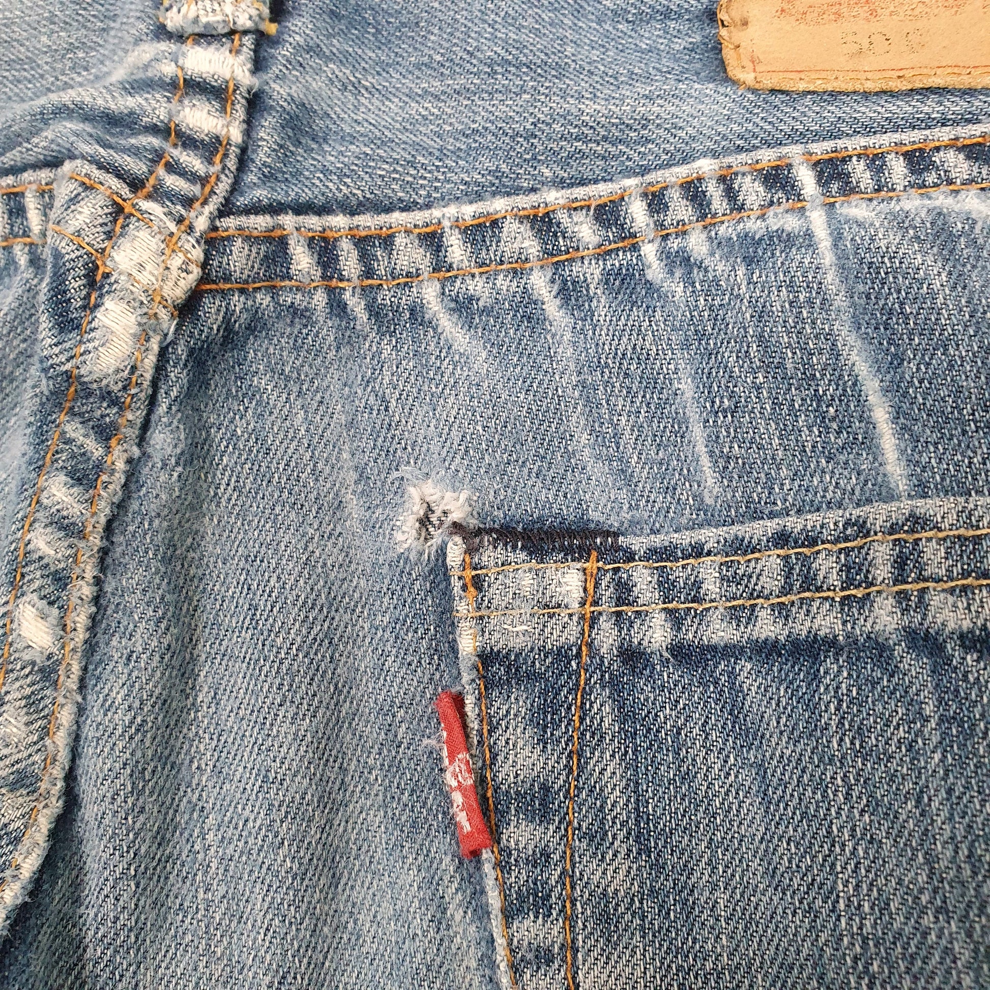 Levis 501 Regular Fit Jeans W30 L31 Blue