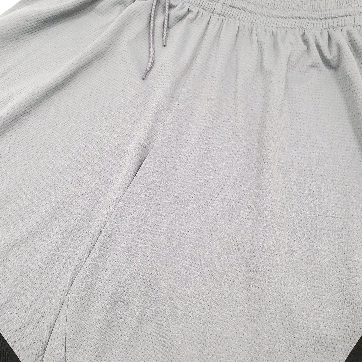 Adidas Climalite Basketball Grey Sport Shorts W30 - Bundl Clothing-Adidas Climalite Basketball Grey Sport Shorts W30 Grey