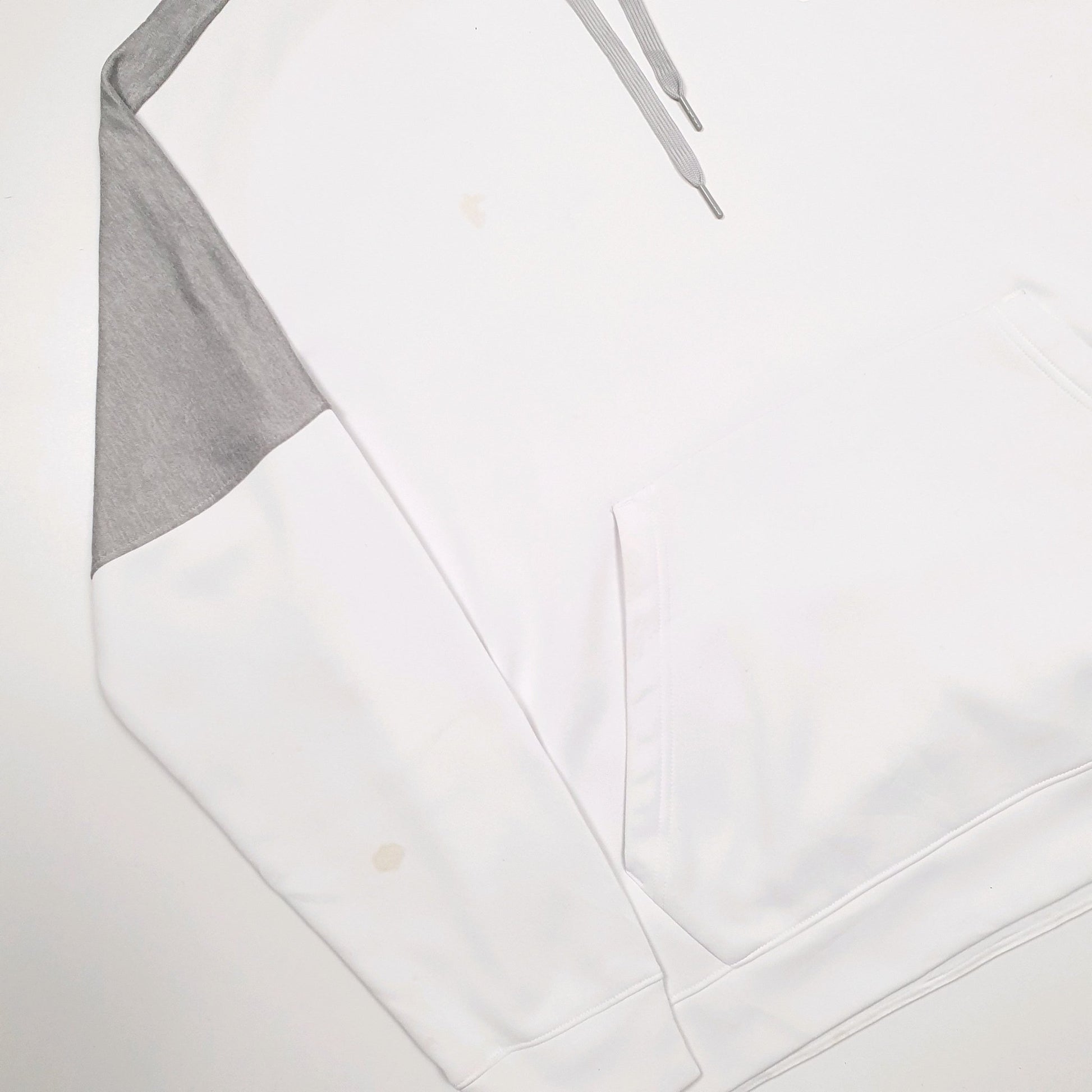 Adidas Climawarm Hoodie Cotton Jumper XL - Bundl Clothing-Mens White Adidas Climawarm Hoodie Jumper