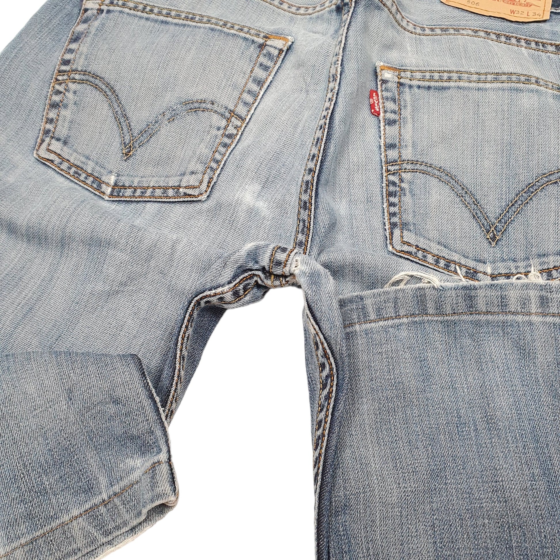 Mens Blue Levis  506 JeansW32 L31