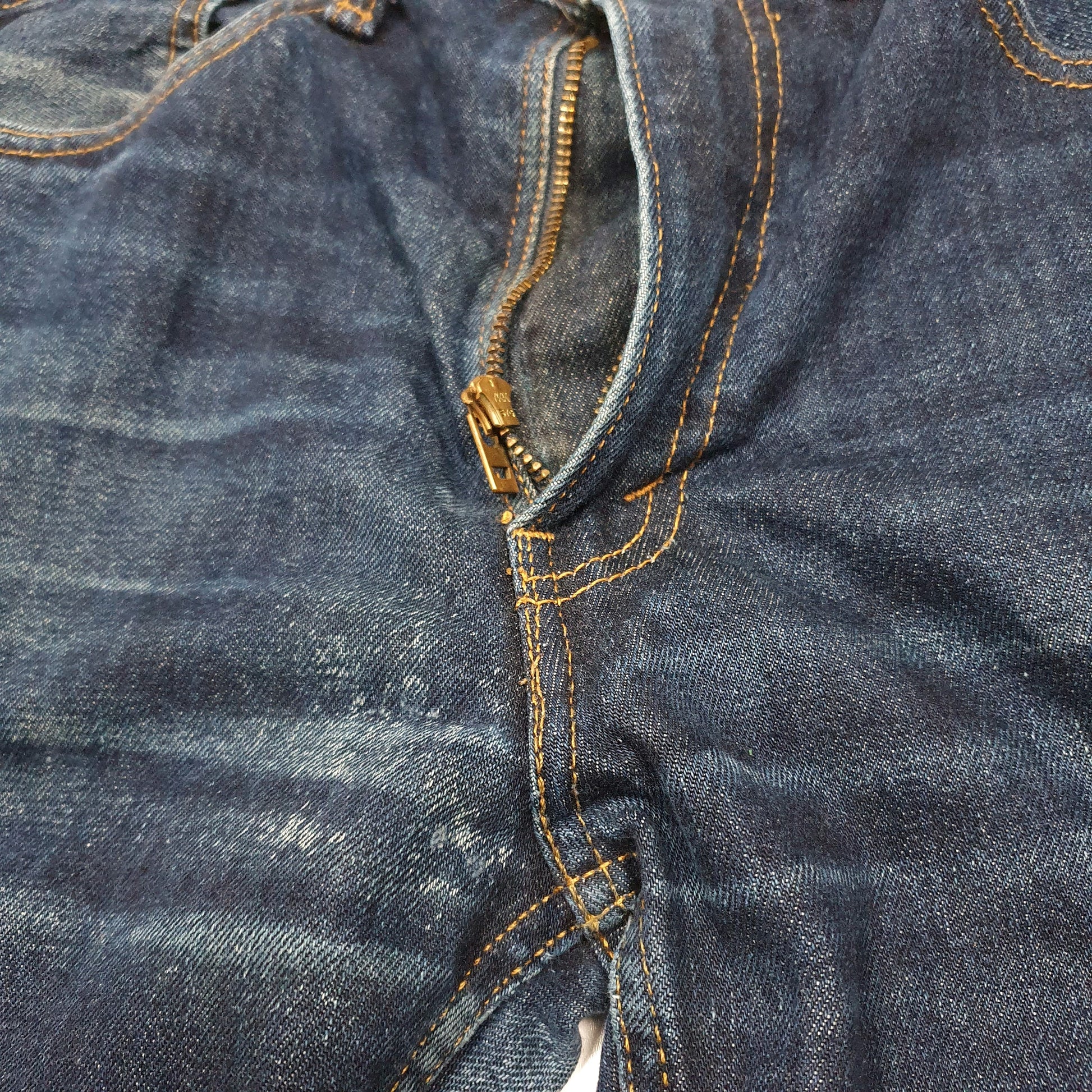 Mens Blue Levis  505 JeansW34 L32